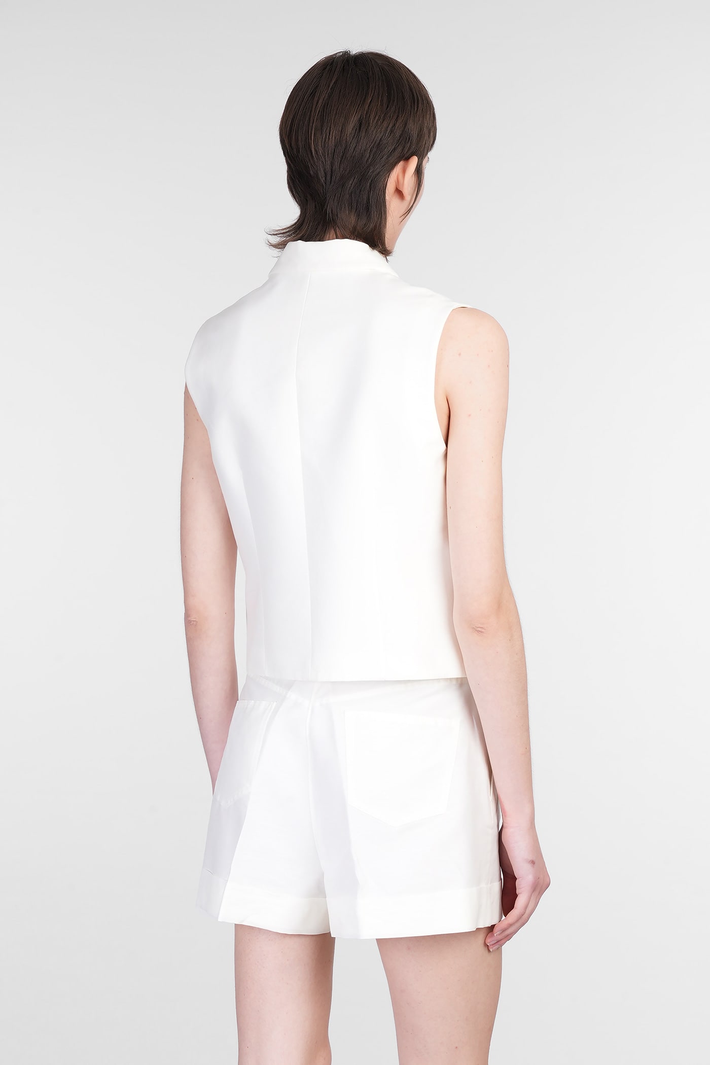 Mvp Wardrobe Shorts In Beige Cotton