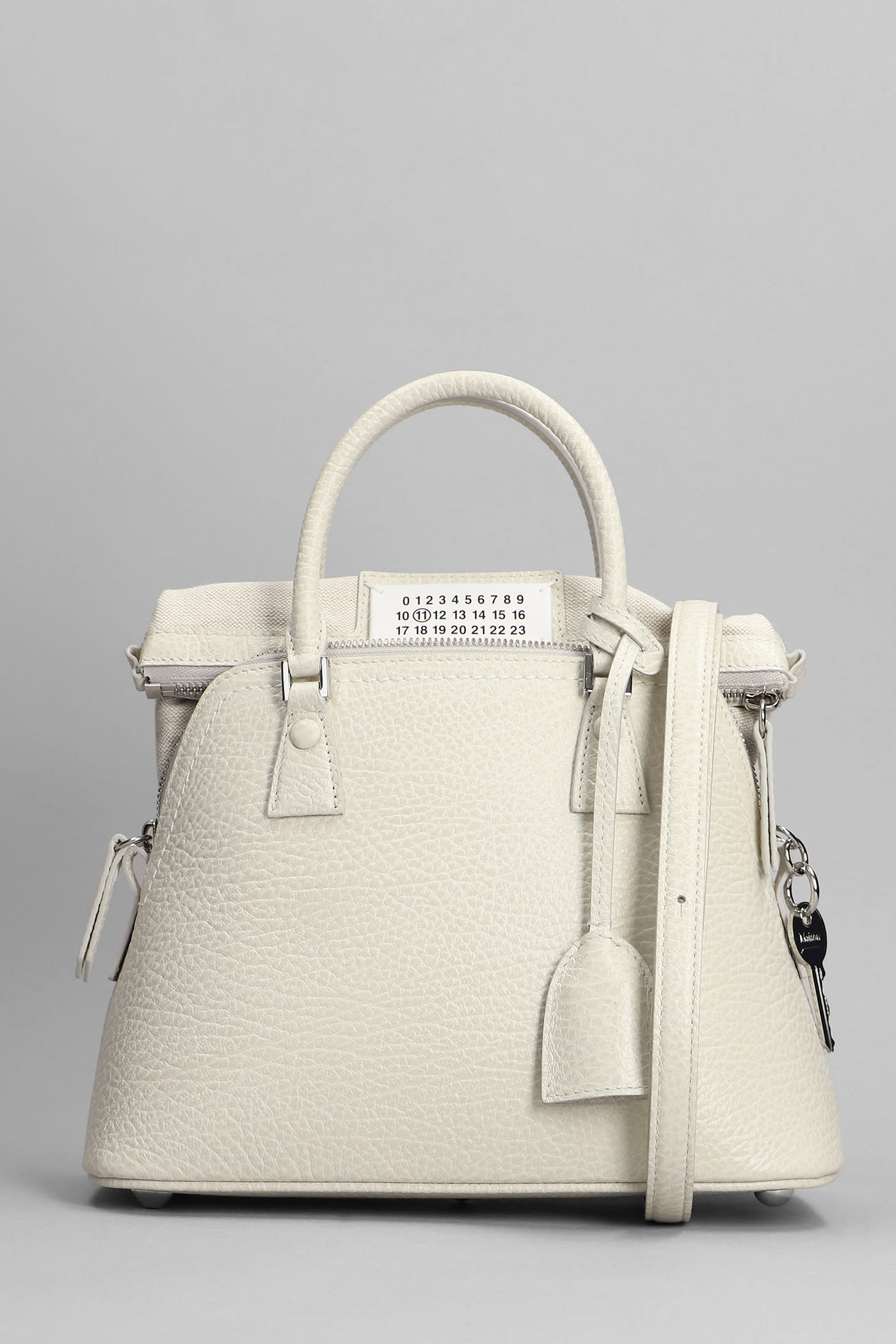 Maison Margiela Shoulder Bag In White Leather