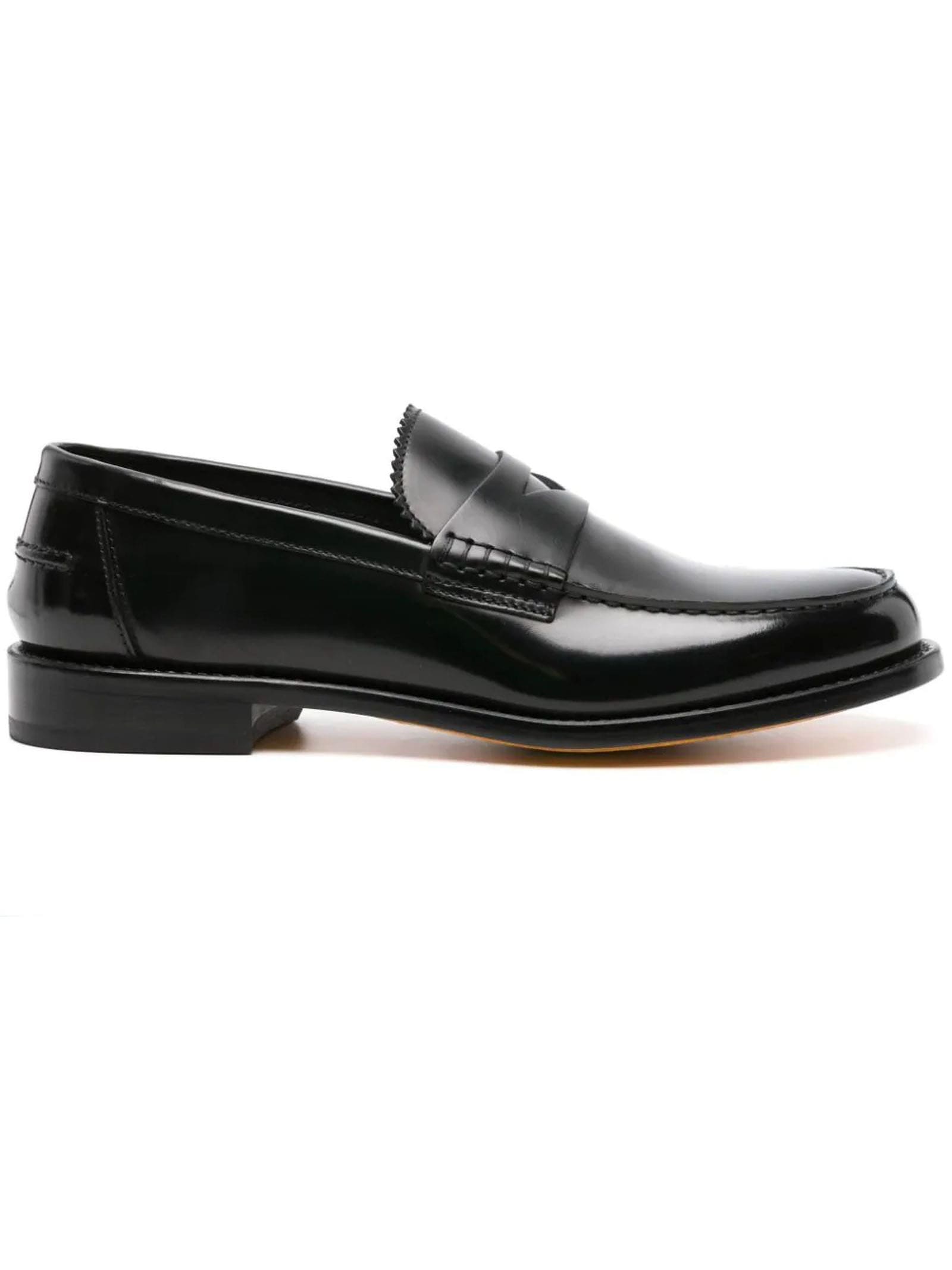 Shop Doucal's Loafer In Black Leather In Nero