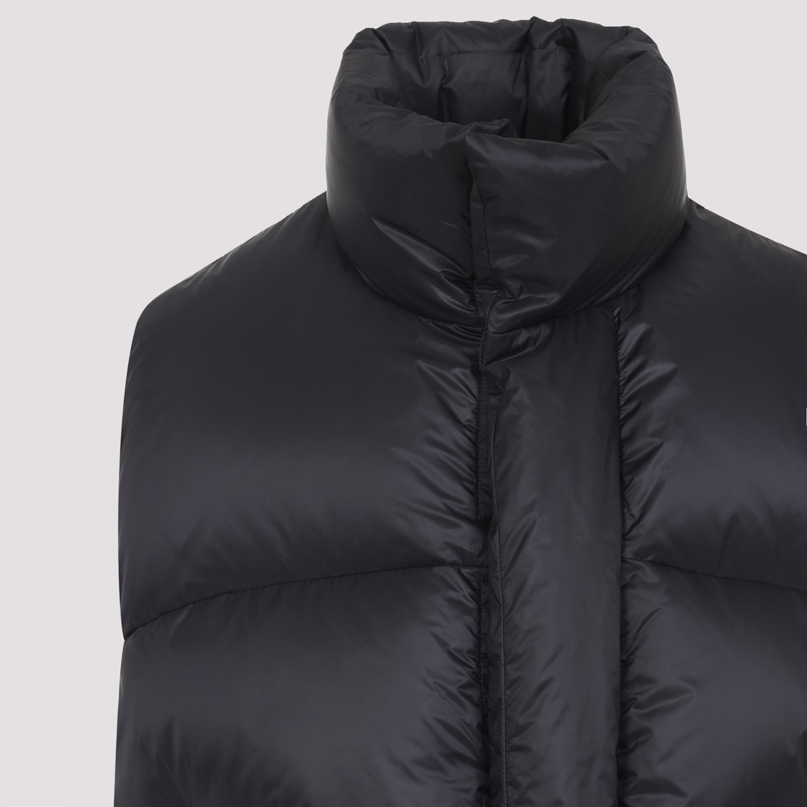 Mordecai Contemporary Black Puffer Waistcoat In Black