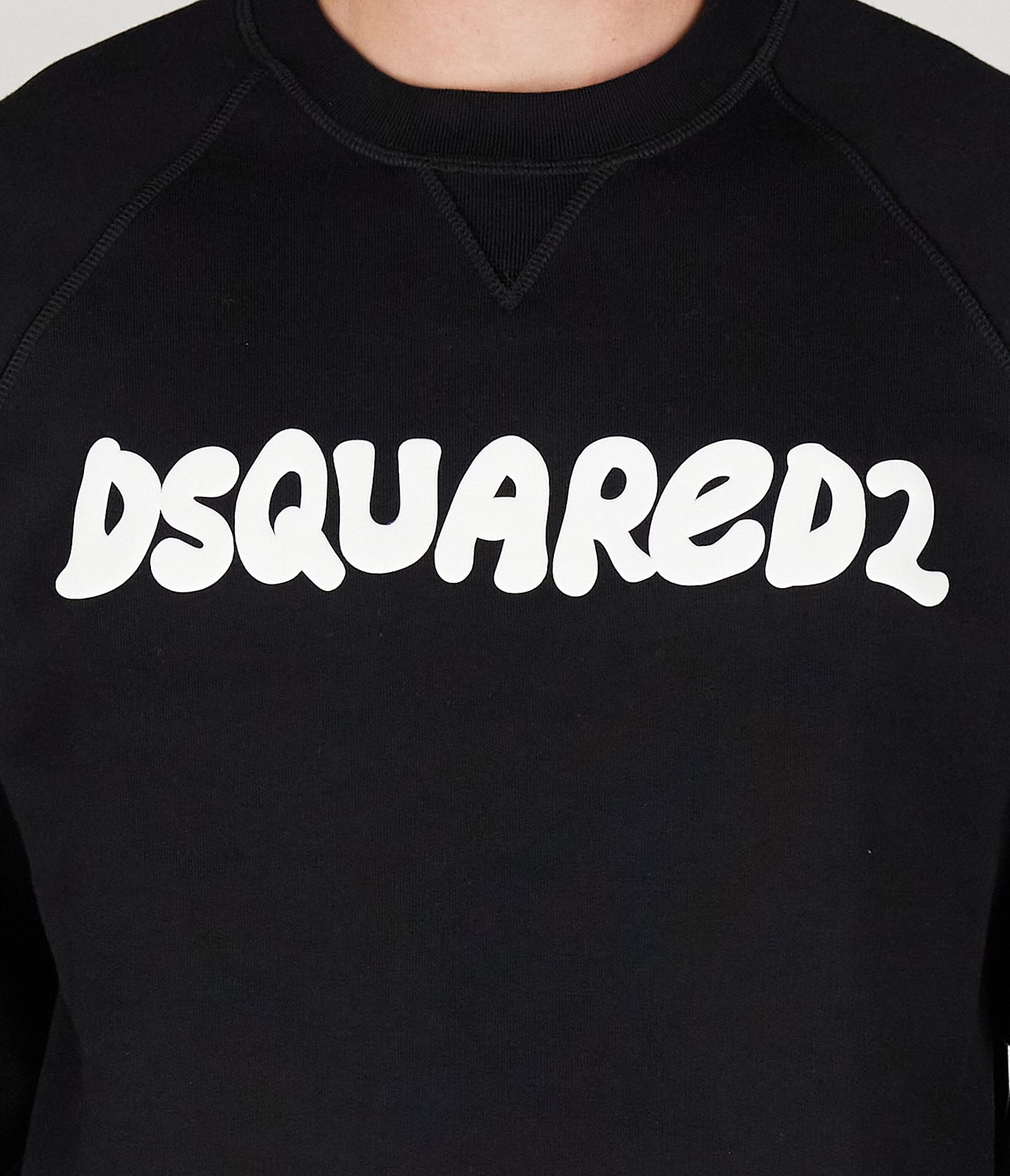 Shop Dsquared2 Sweatshirt In Black