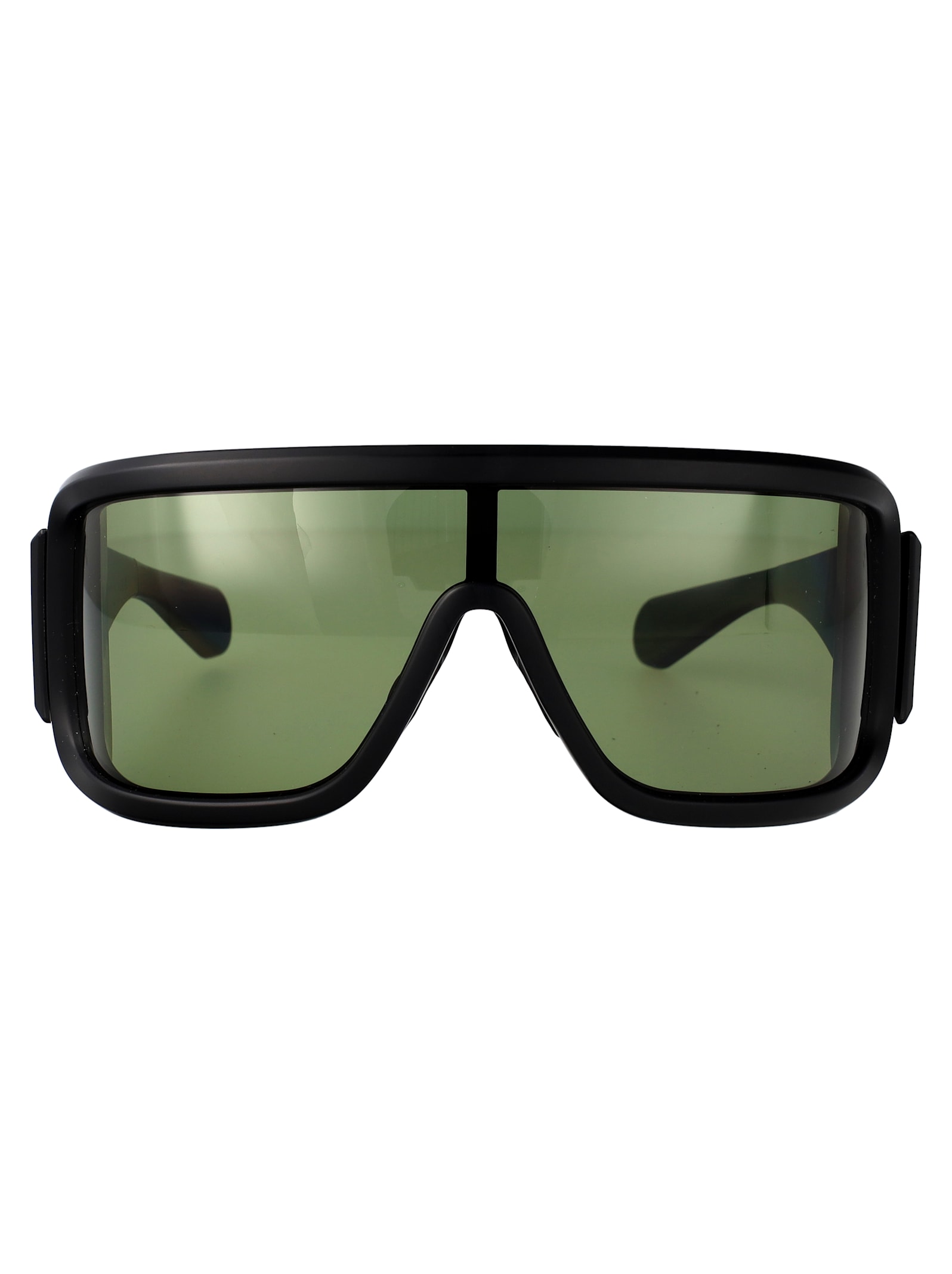 Moncler Matte Black Injectate Sunglasses In Black