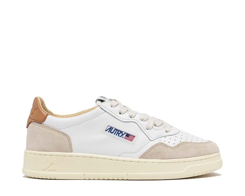 Autry Low-top Sneakers With Suede Inserts And Contrasting Heel In Neutral