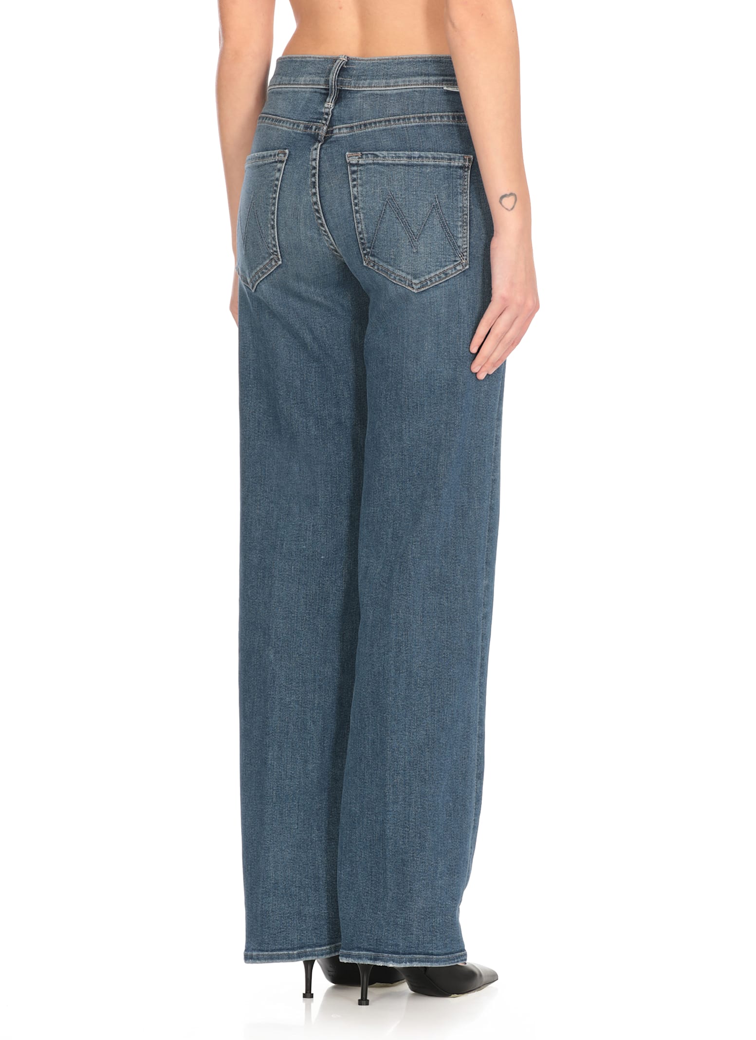 Mother The Mid Rise Maven Sneak Jeans In Washed Blue