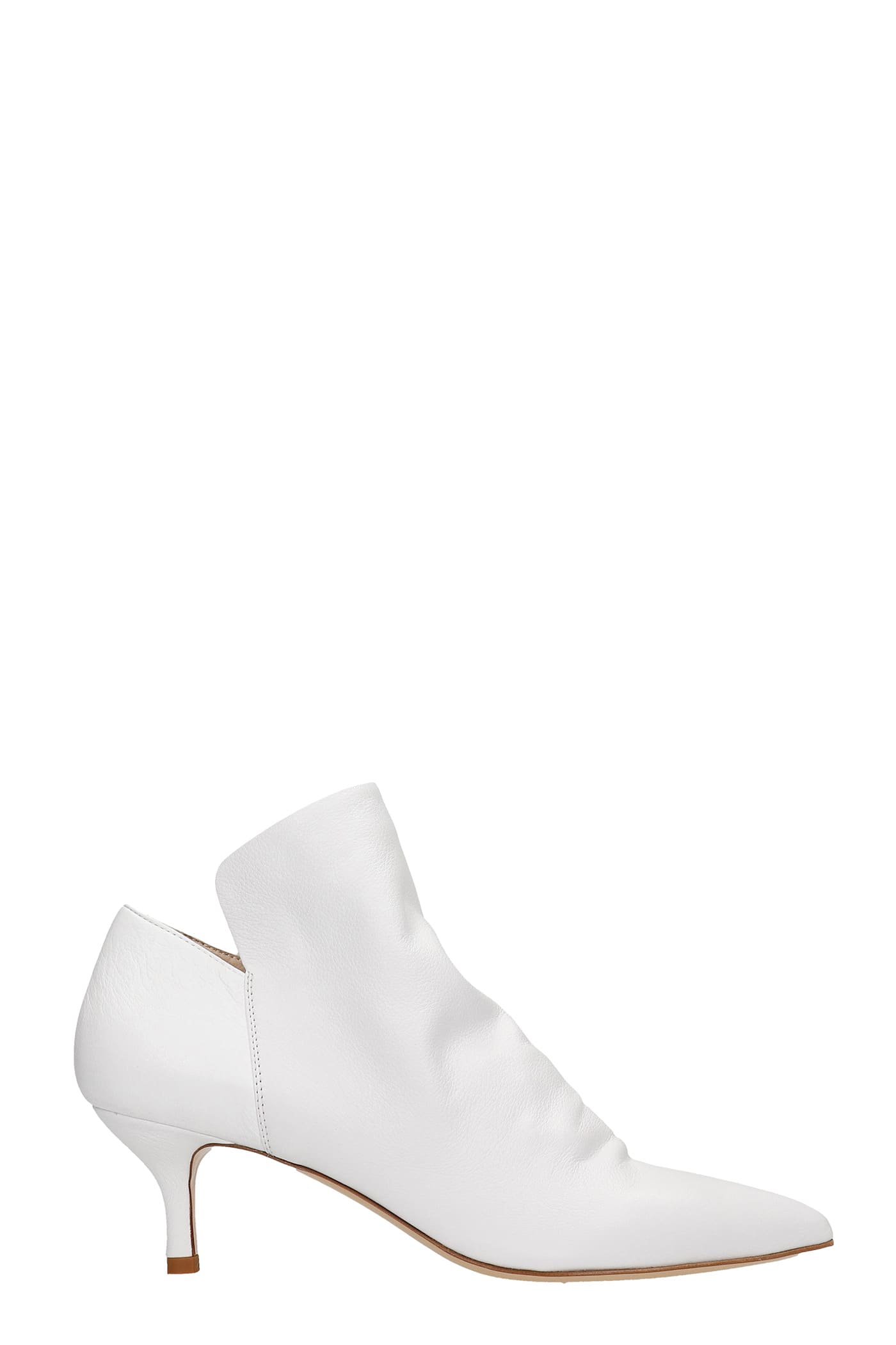 Strategia High Heels Ankle Boots In White Leather