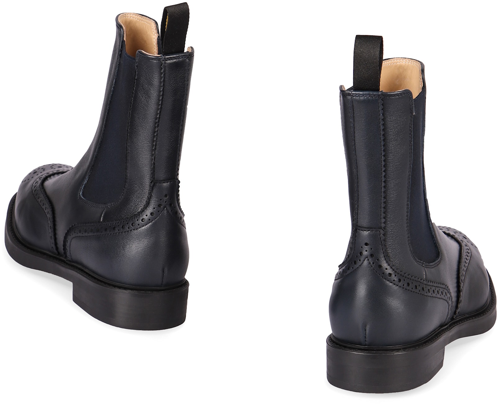 Shop Doucal's Leather Ankle-boots In Black