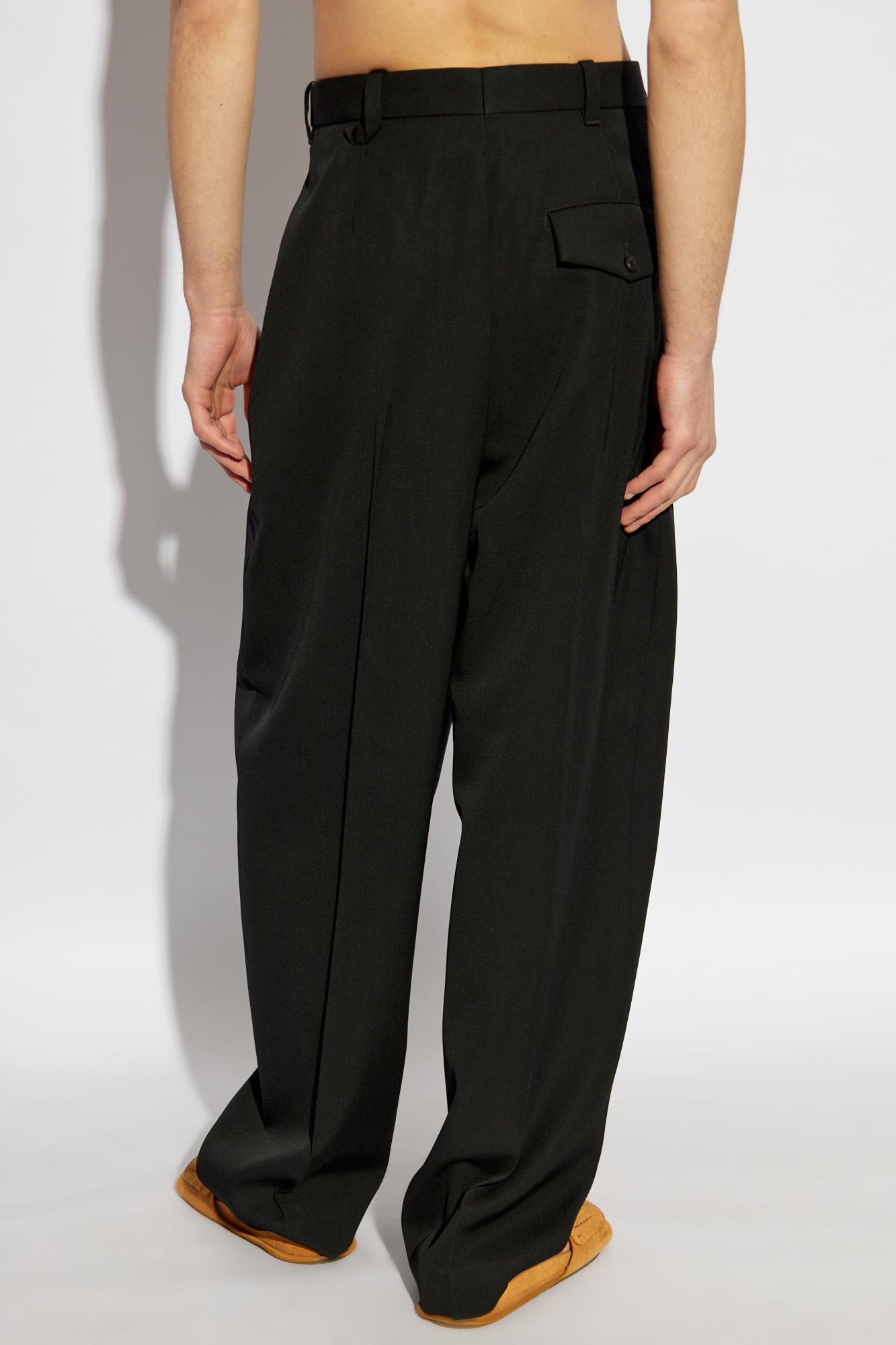 Jacquemus Pleated Button-down Trousers In Black