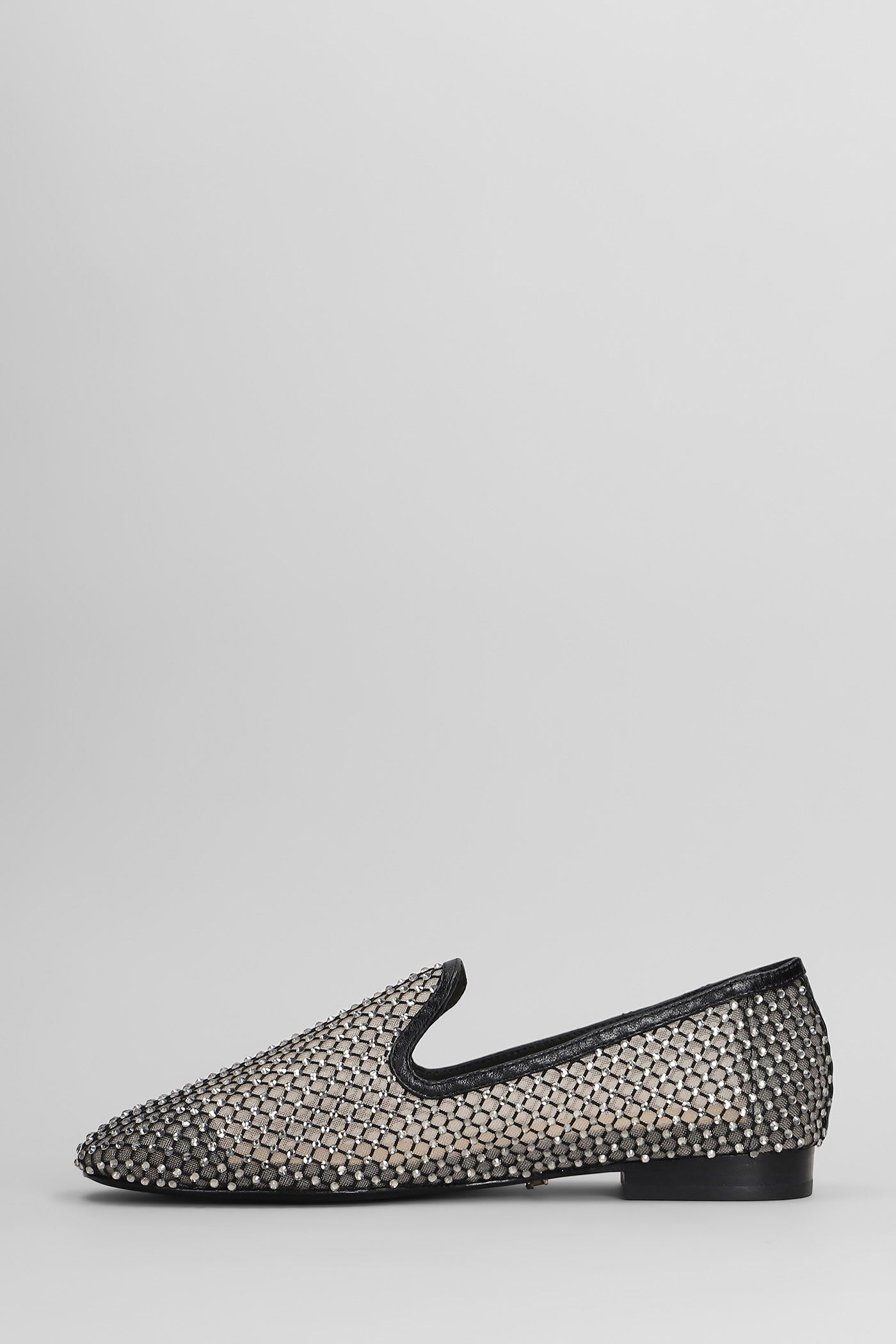 Lola Cruz Tylin Loafers In Black Leather In Black