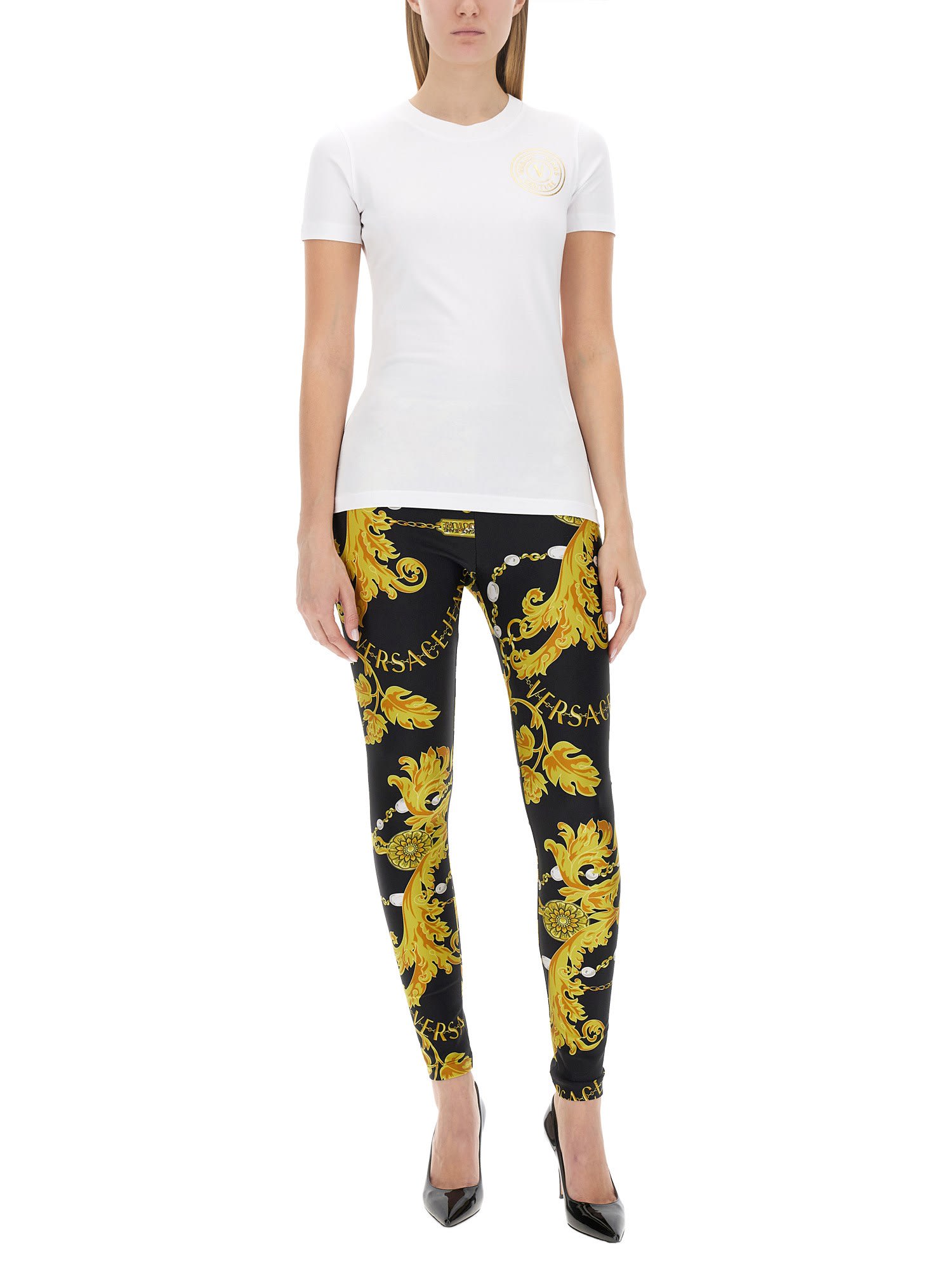 Versace Jeans Couture T-shirt With Logo In G03