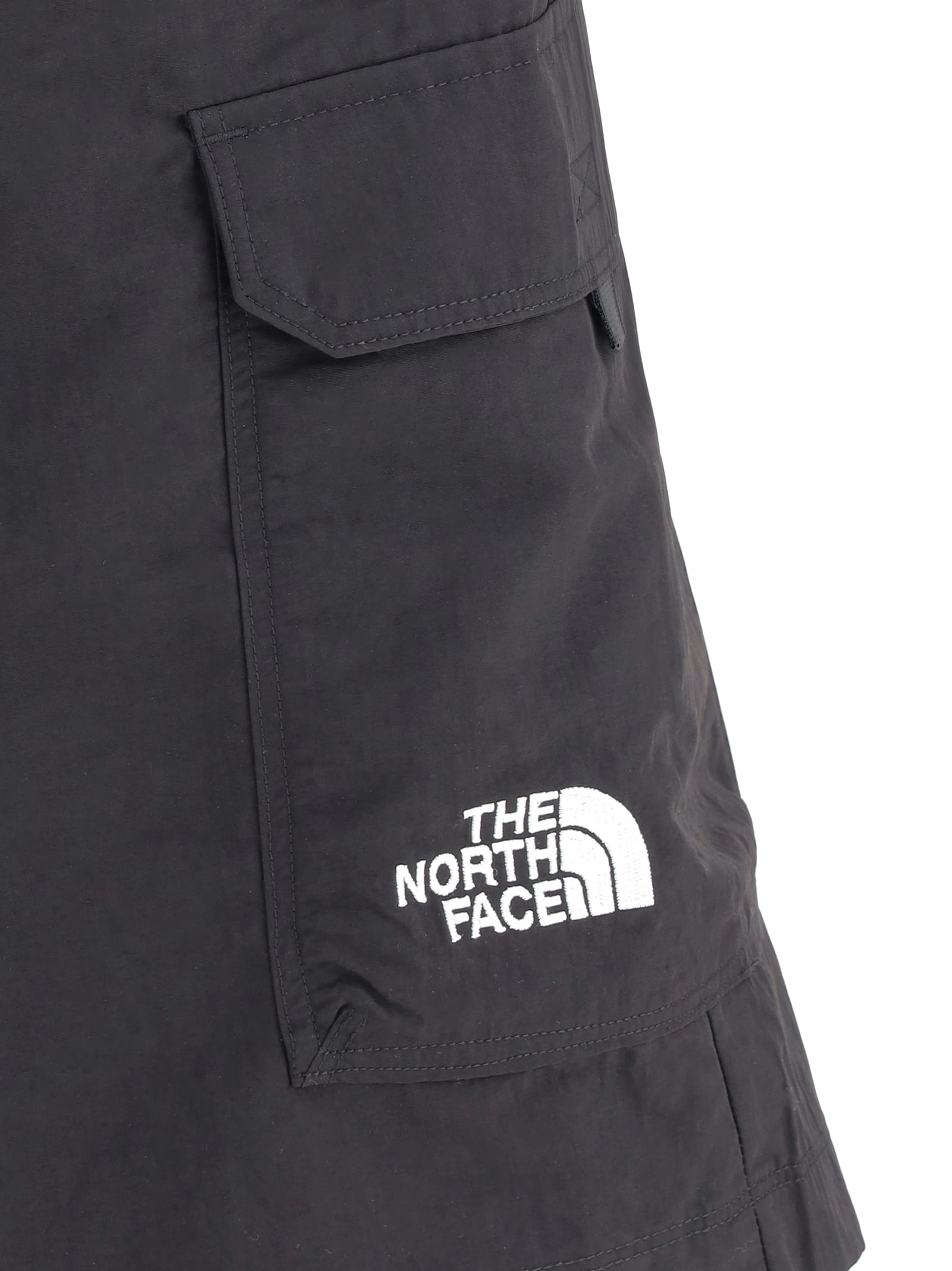 THE NORTH FACE CARGO SHORTS