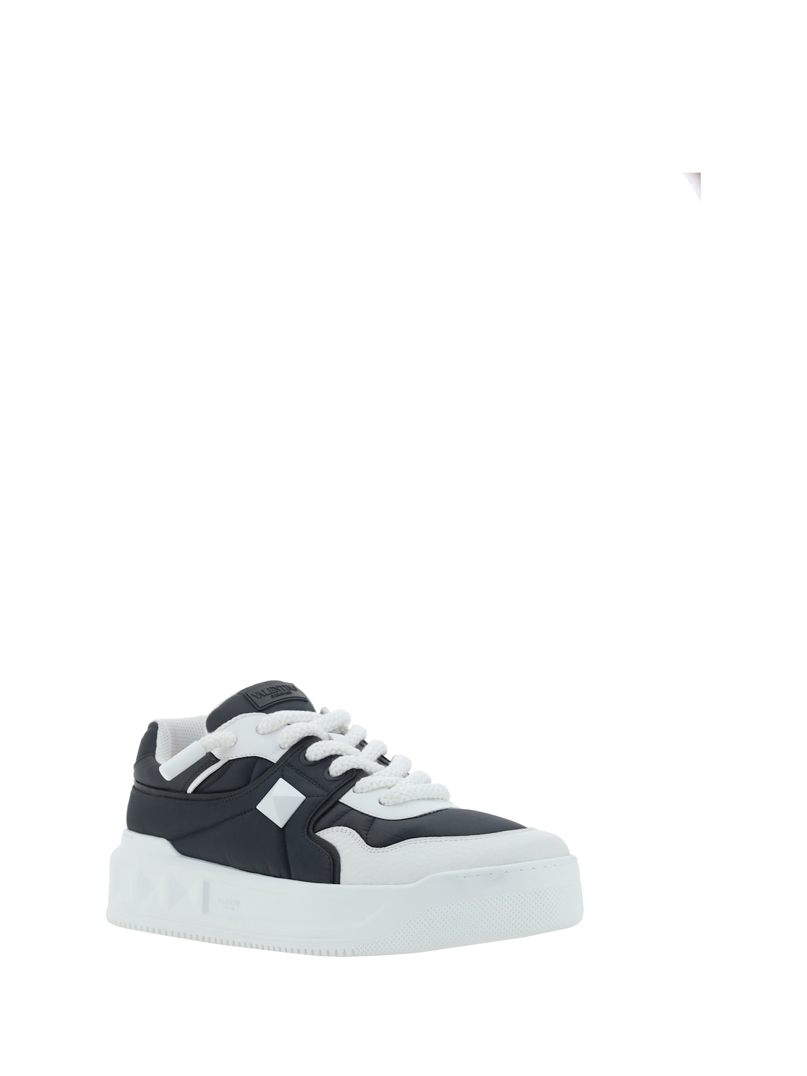 Shop Valentino Sneaker In Bianco/dark Grey/bianco/bianco/bianco