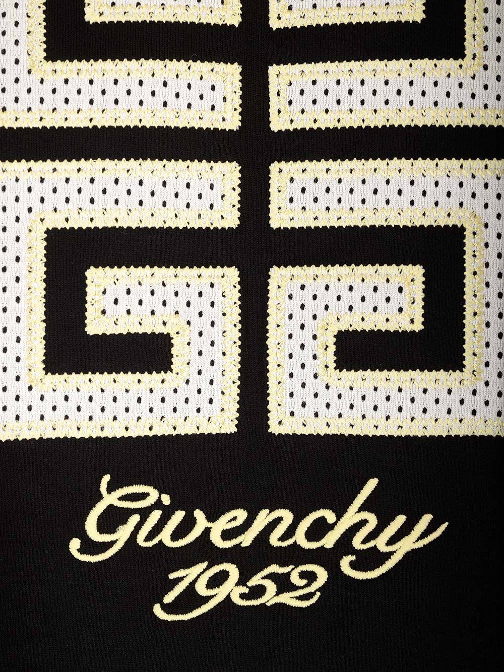 Shop Givenchy 4g Cotton T-shirt In Nero