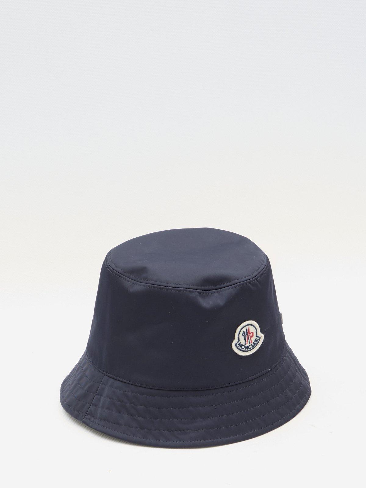 Shop Moncler Logo Patch Reversible Bucket Hat In Avorio/blu