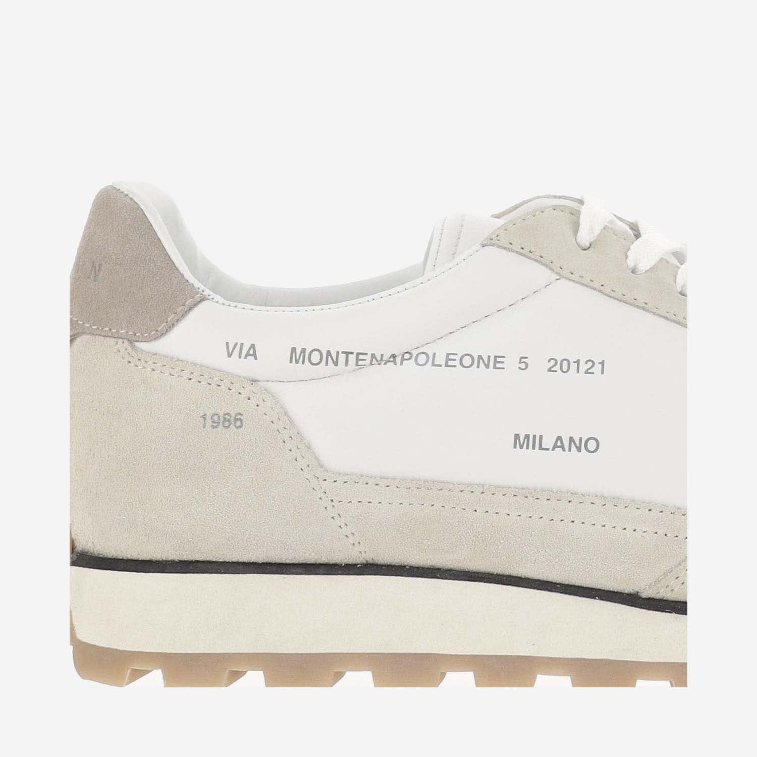 Hogan Leather Sneakers With Round Toe And Ridged Rubber Sole In Neutral
