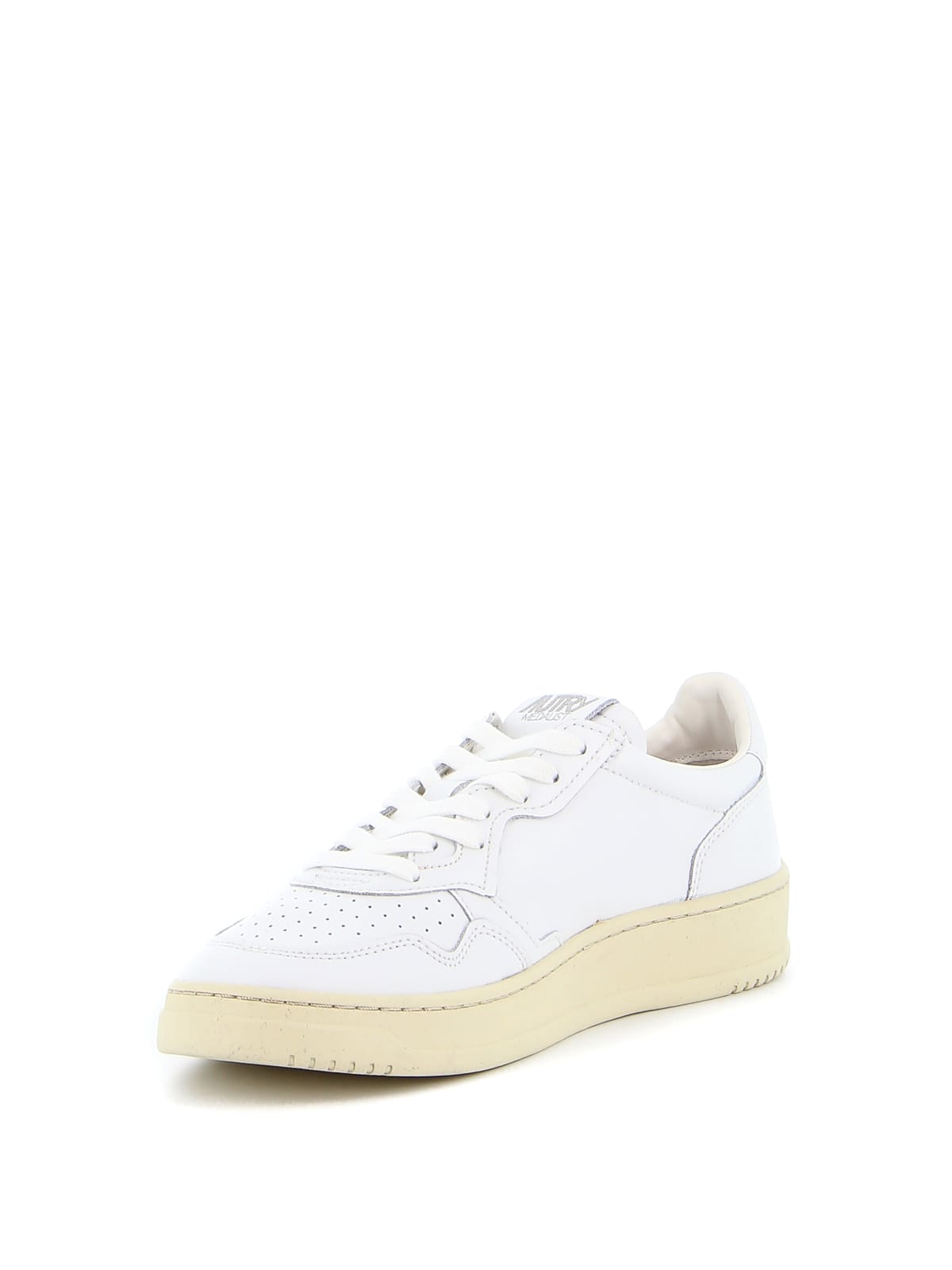 Shop Autry Medalist Low Man Leat Leat In White