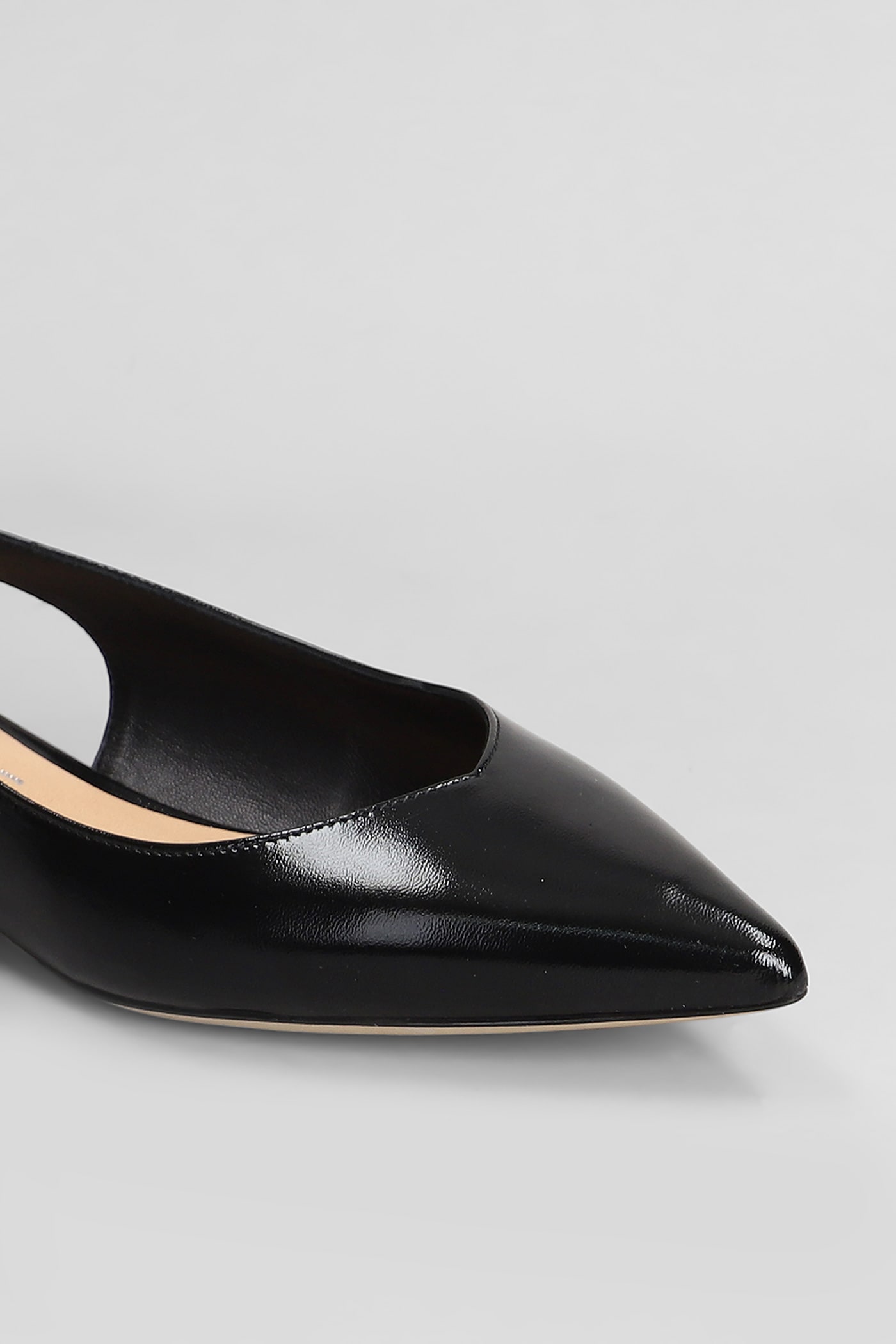 Julie Dee Ballet Flats In Black Leather In Black