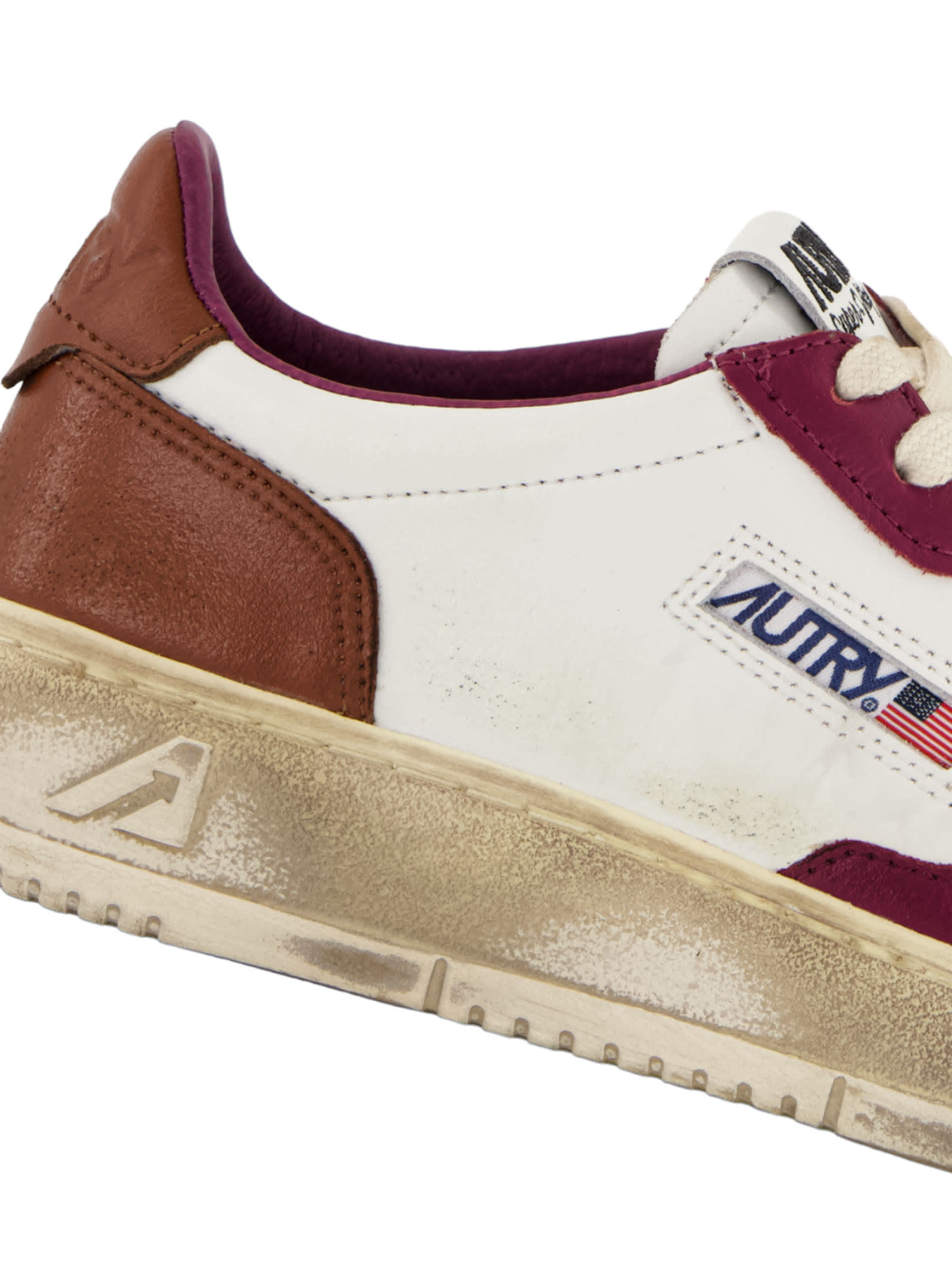 AUTRY MEDALIST LOW SUPER VINTAGE SNEAKERS 