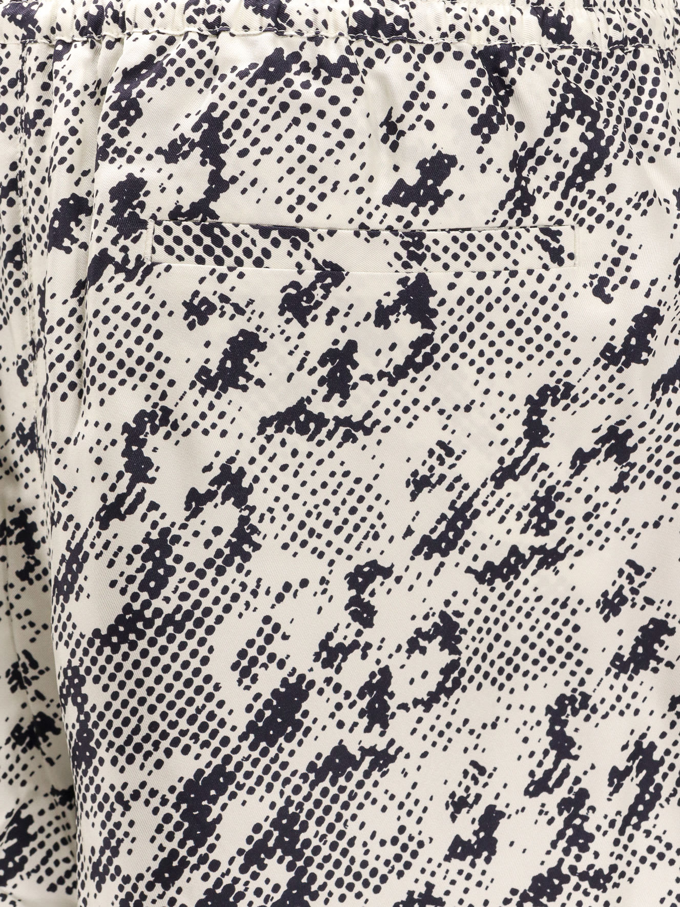 Tory Burch Shorts In Seta Stampata  Donna In Black