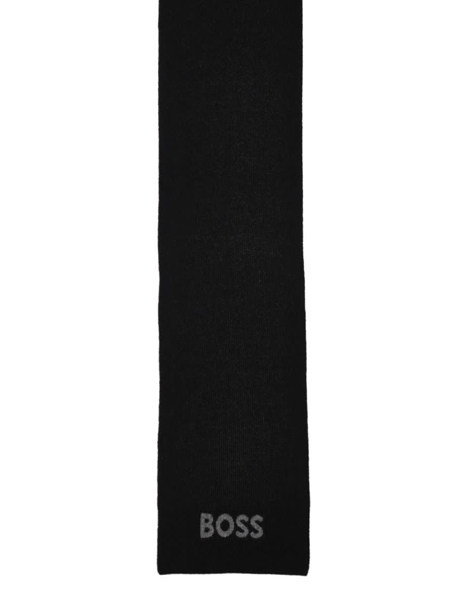 Hugo Boss Logo-detail Scarf In Black