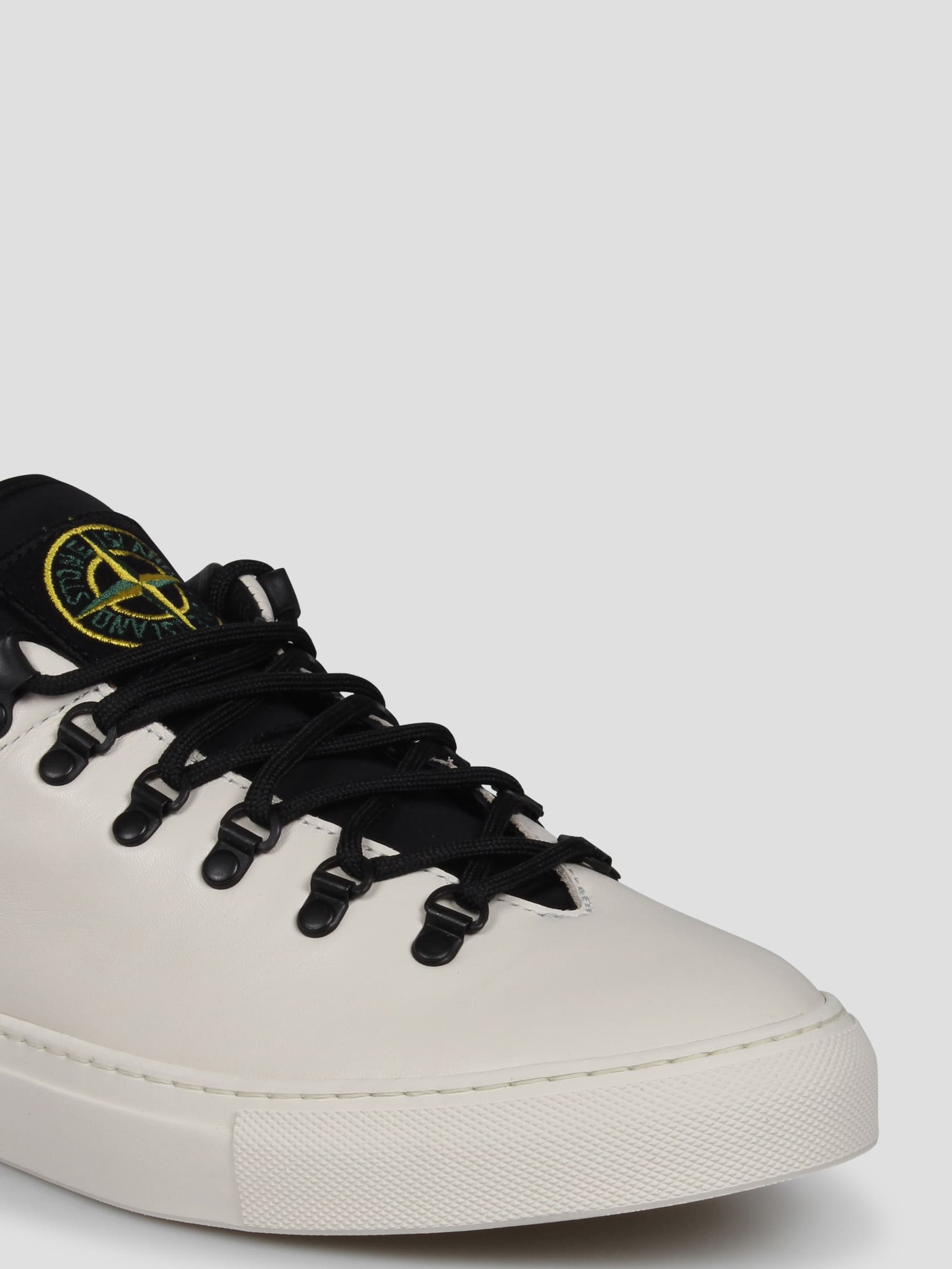 STONE ISLAND LEATHER SNEAKERS 