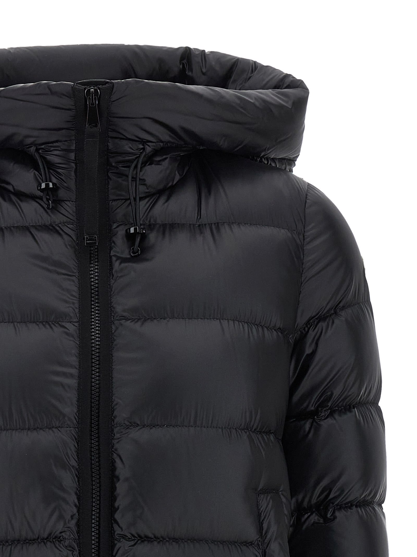 Moncler Suyenne Puffer Jacket In Black