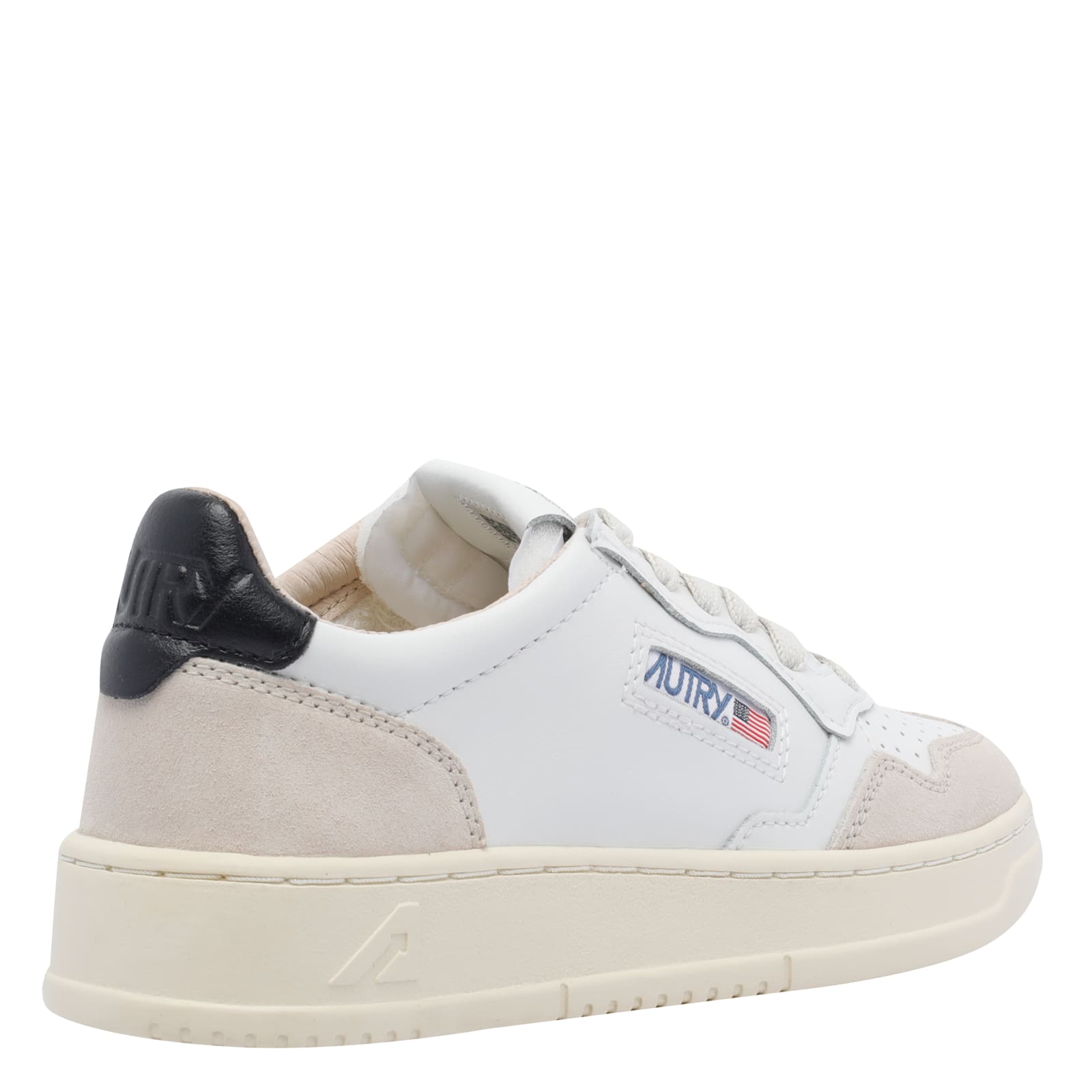 Autry Medalist Low Sneaker In White