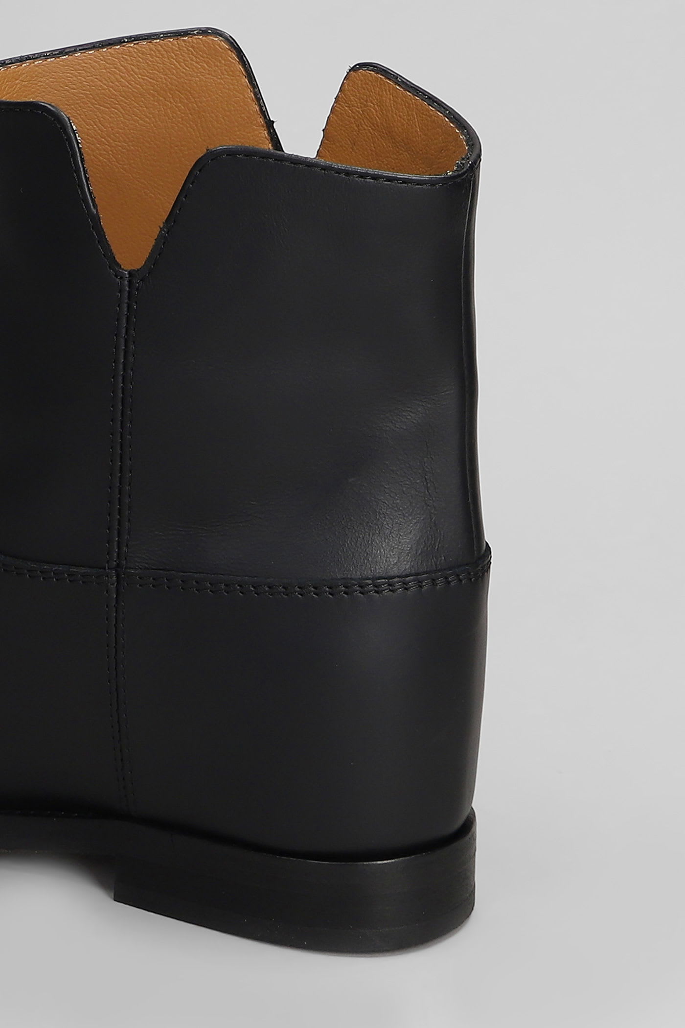 Via Roma 15 Ankle Boots Inside Wedge In Black Leather In Black