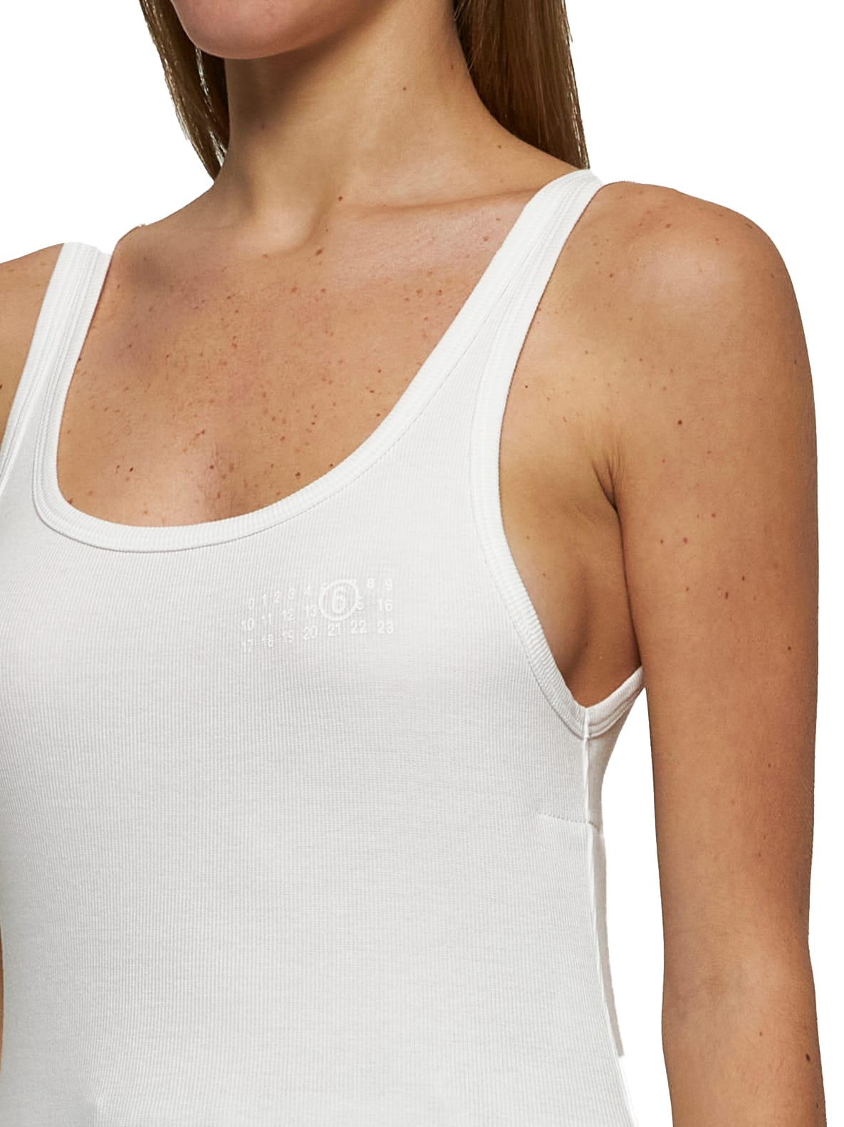 Mm6 Maison Margiela White Ribbed Cotton Tank Top In Beige