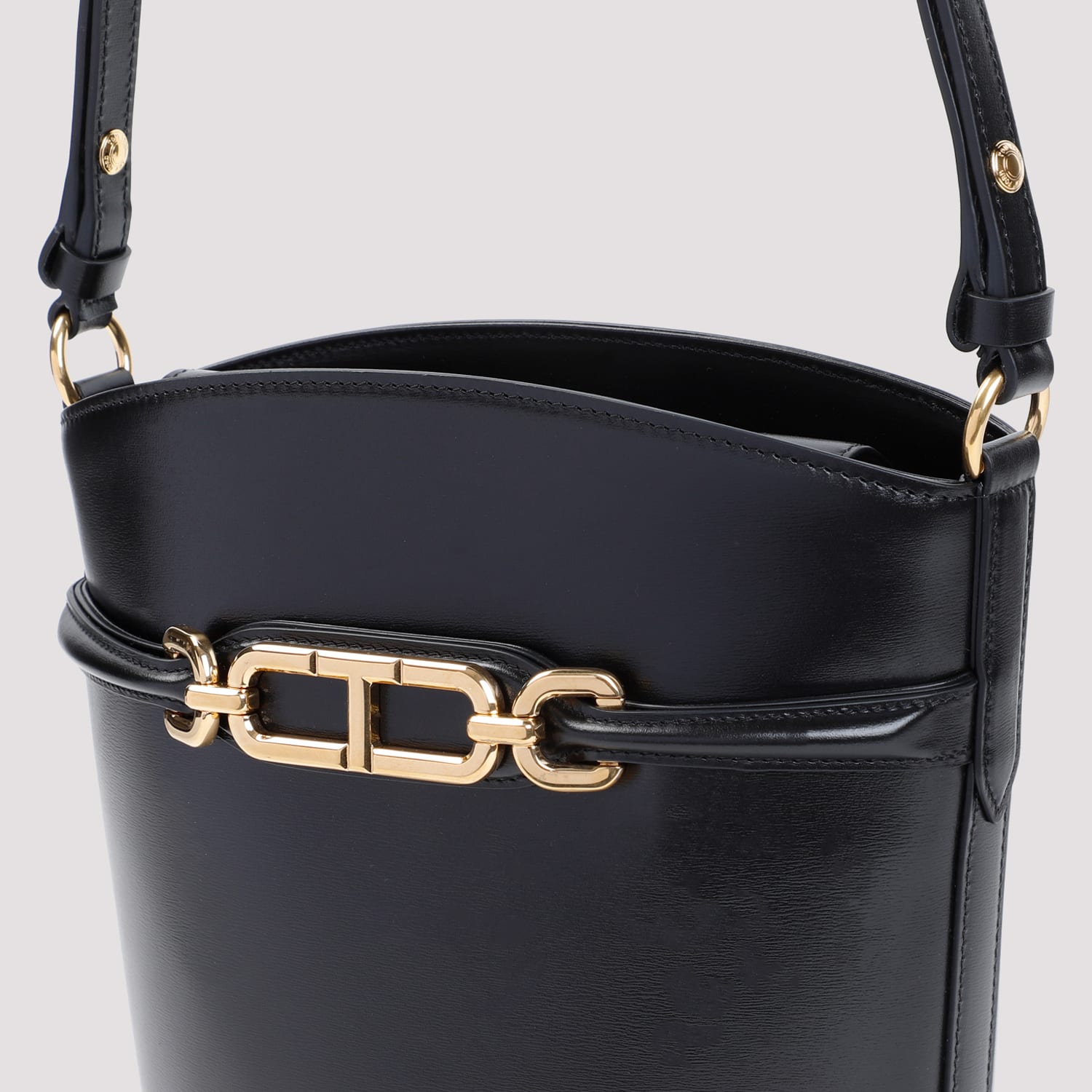 Shop Tom Ford Medium Bucket Bag In Black