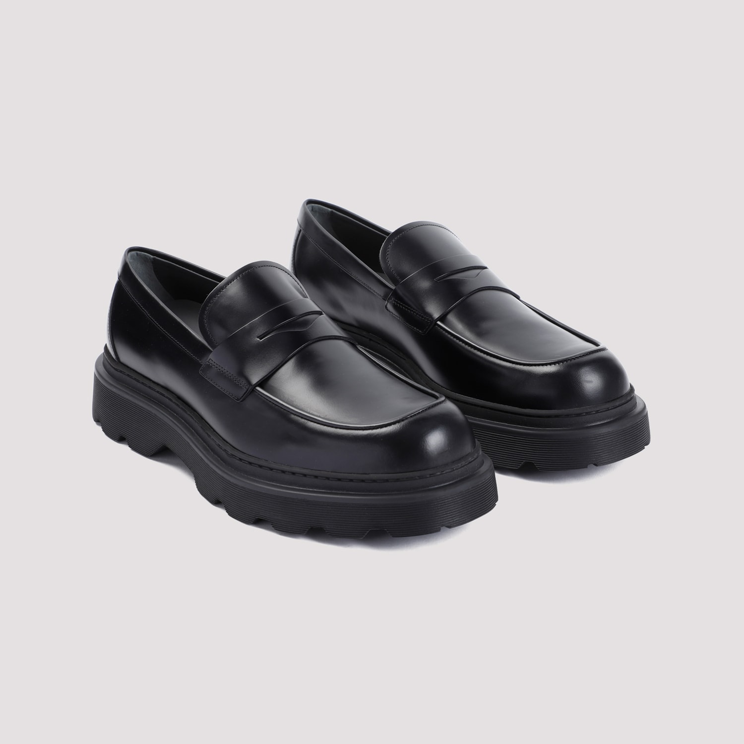 Shop Tod's Leather Loafers In Nero