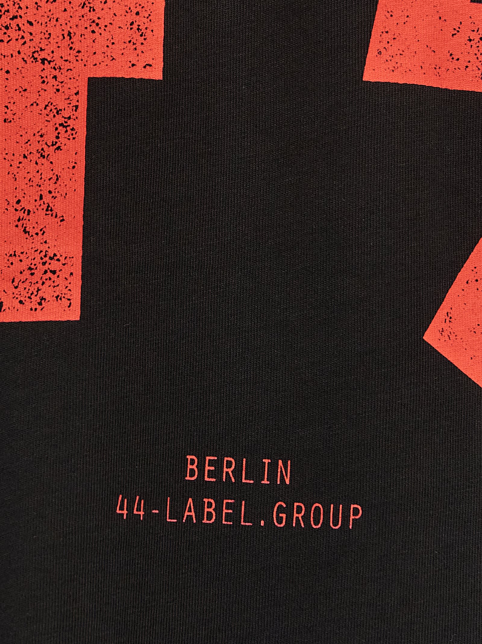 Shop 44 Label Group Guestlist T-shirt In Black