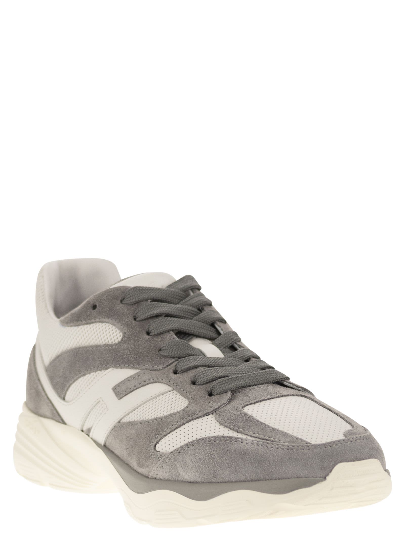 Shop Hogan Sneakers H665