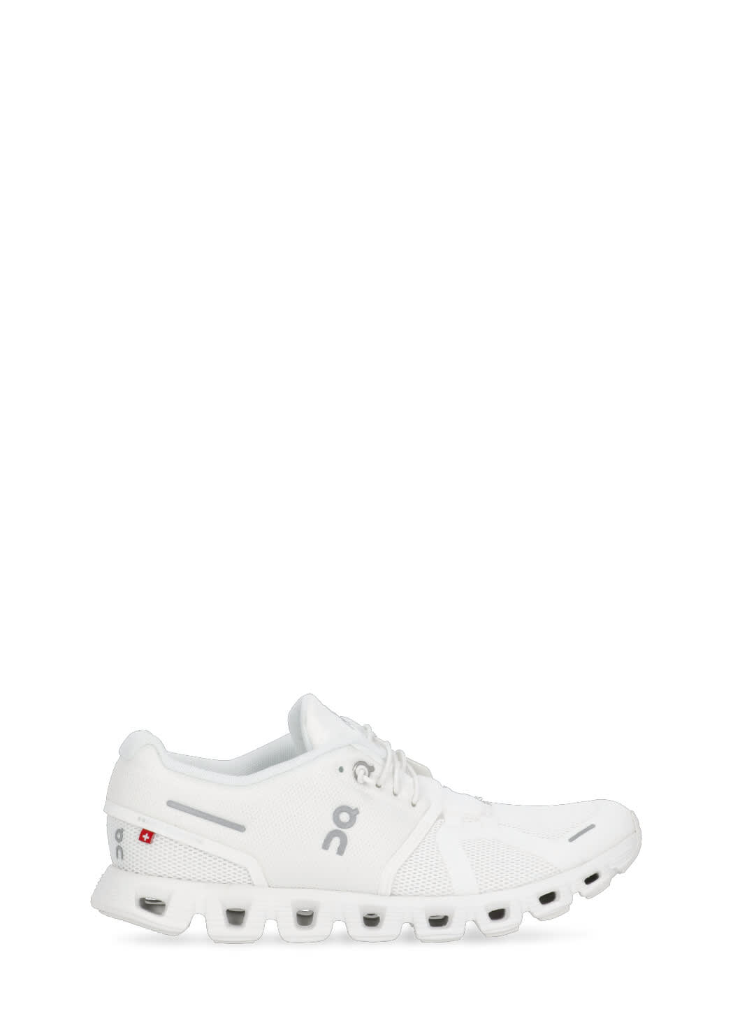 Shop On Cloud 5 Sneakers In Undyed-white White