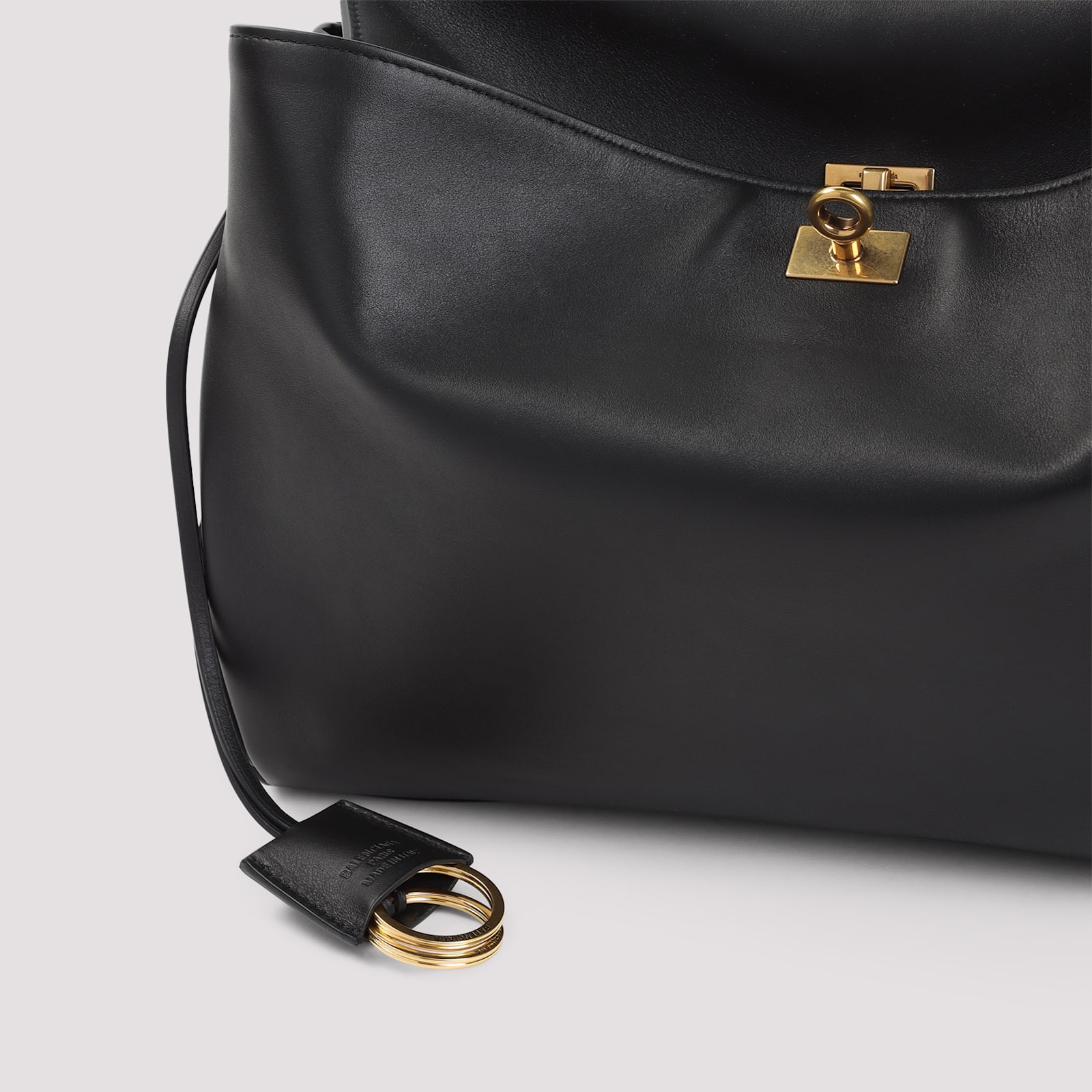 Balenciaga Rodeo Top Handle M Handbag In Black