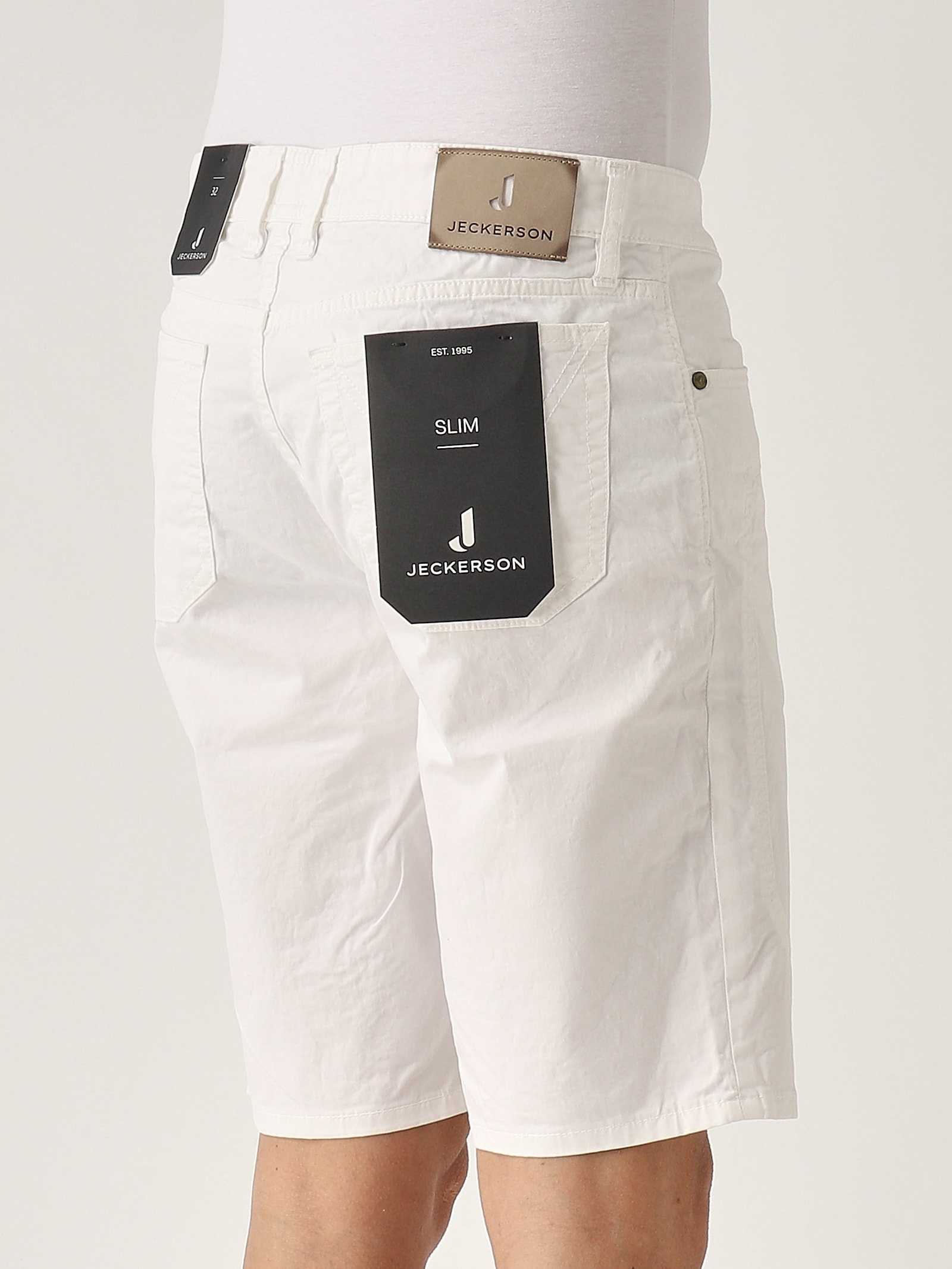 Jeckerson Bermuda Jayden Slim Fit Con Toppa In Raso Ppt No Smeriglio Bermuda In White