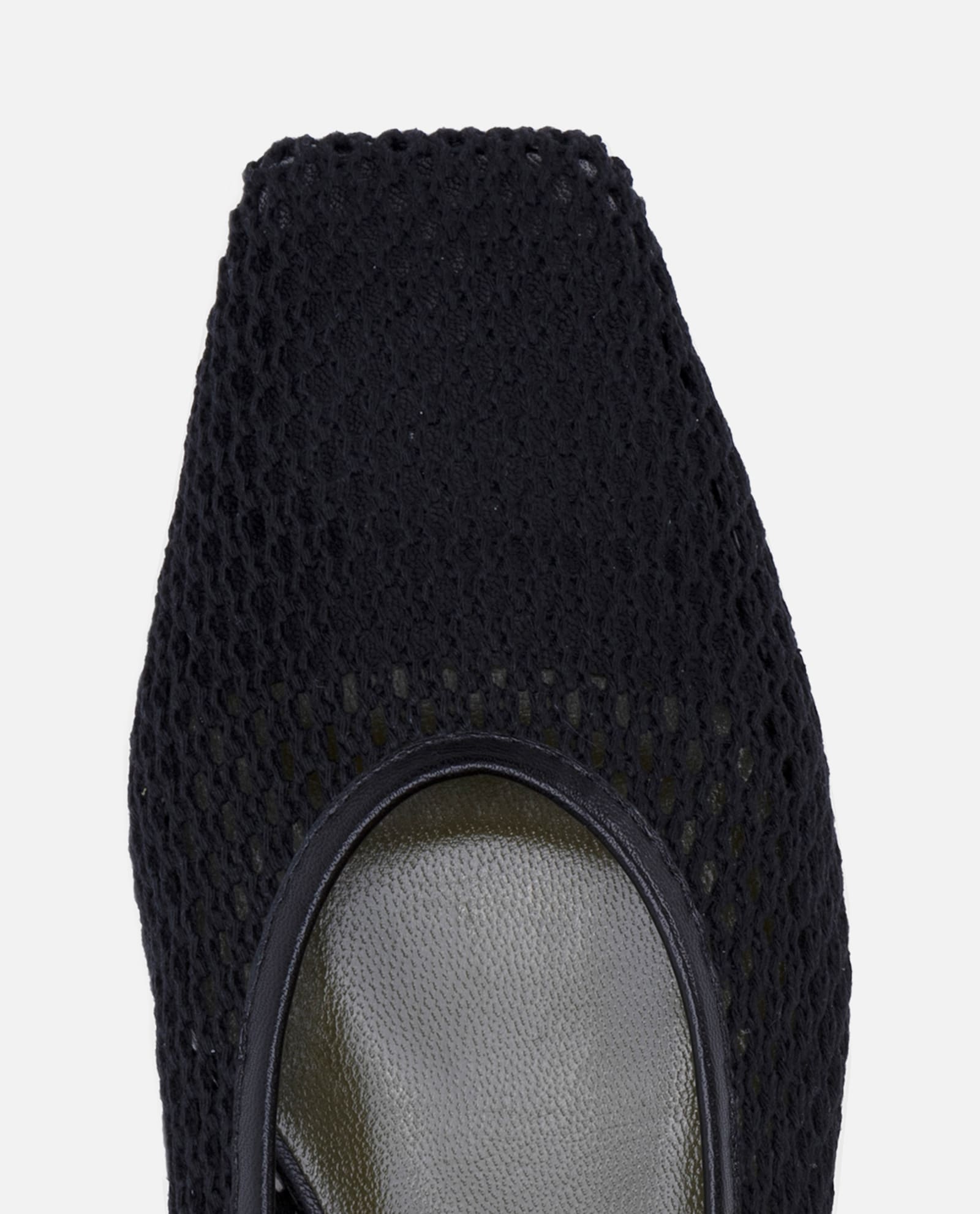 Shop Maria Luca Augusta Ballet Flat In Black