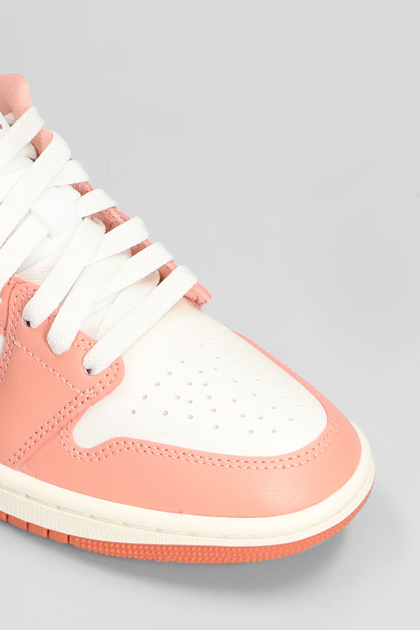 Nike Air Jordan 1 Low Sneakers In White Leather In Pink