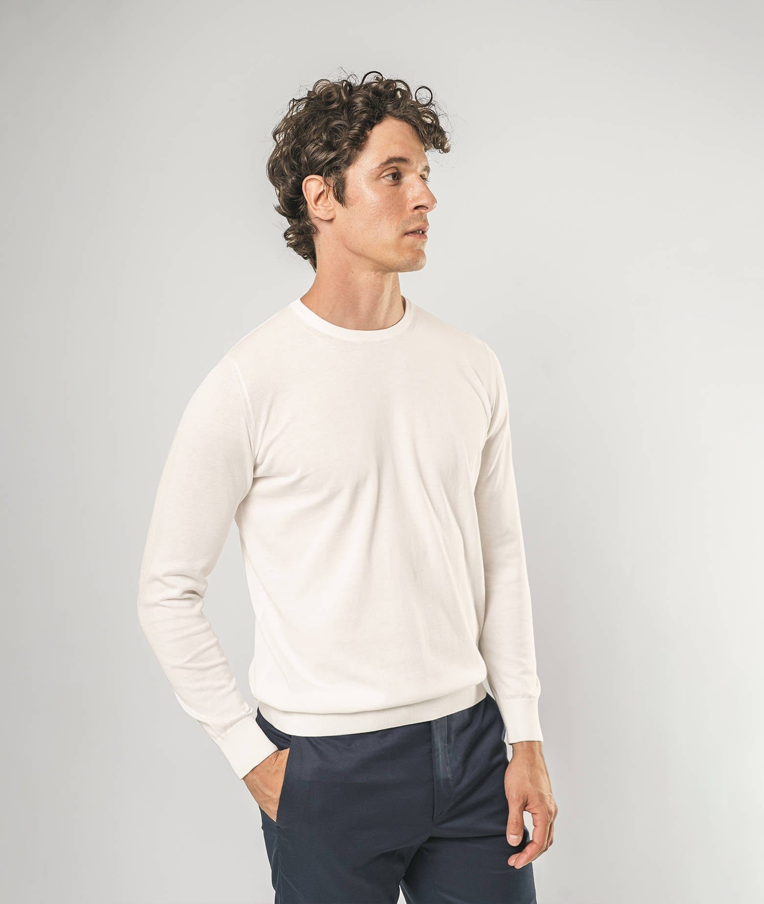 Larusmiani Crewneck Sweater Aspen Sweater In White