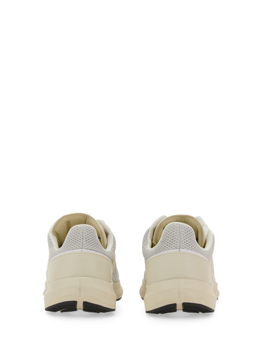 Veja Modern Mesh Sneakers In White