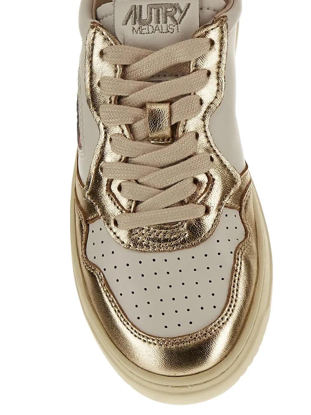 Shop Autry Low Sneakers In Non Definito