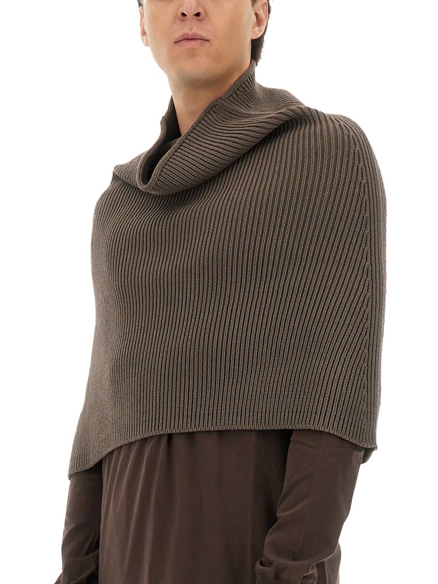Rick Owens Ribbed Knitted Cape With Structured Collar In Gray