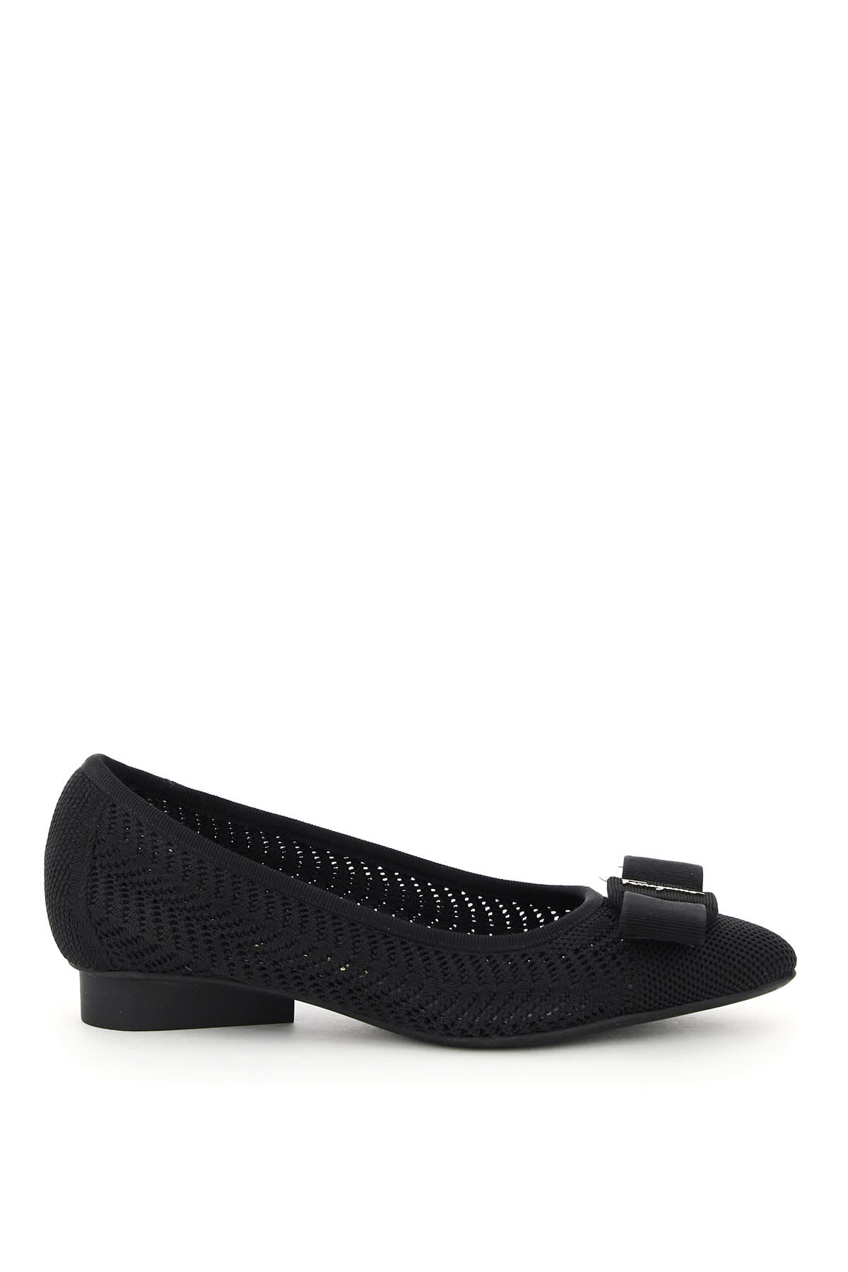 Ferragamo Viva Pointelle-knitted Point-toe Flats In Nero (black)