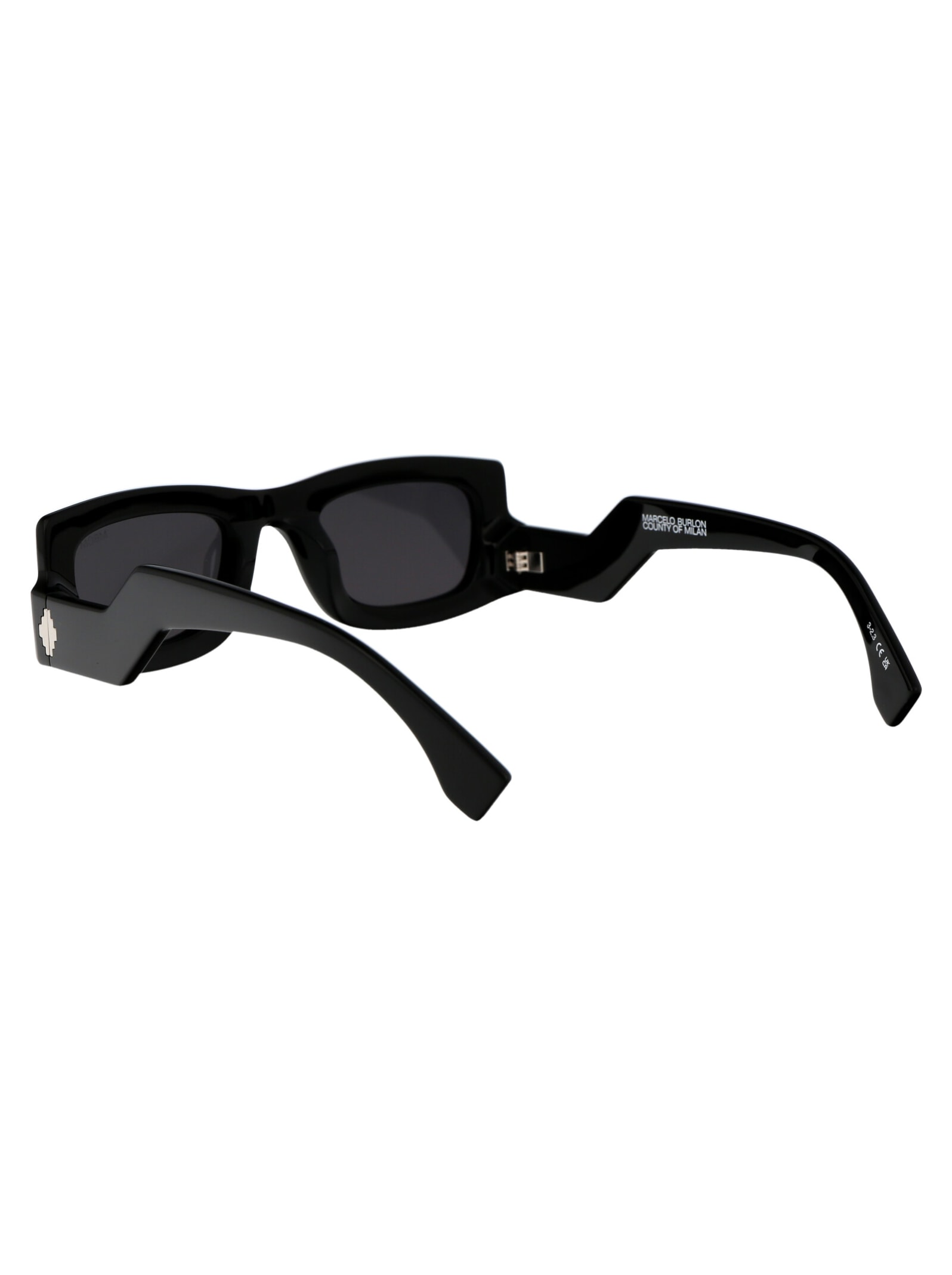 Shop Marcelo Burlon County Of Milan Cirsium Sunglasses In 1007 Black