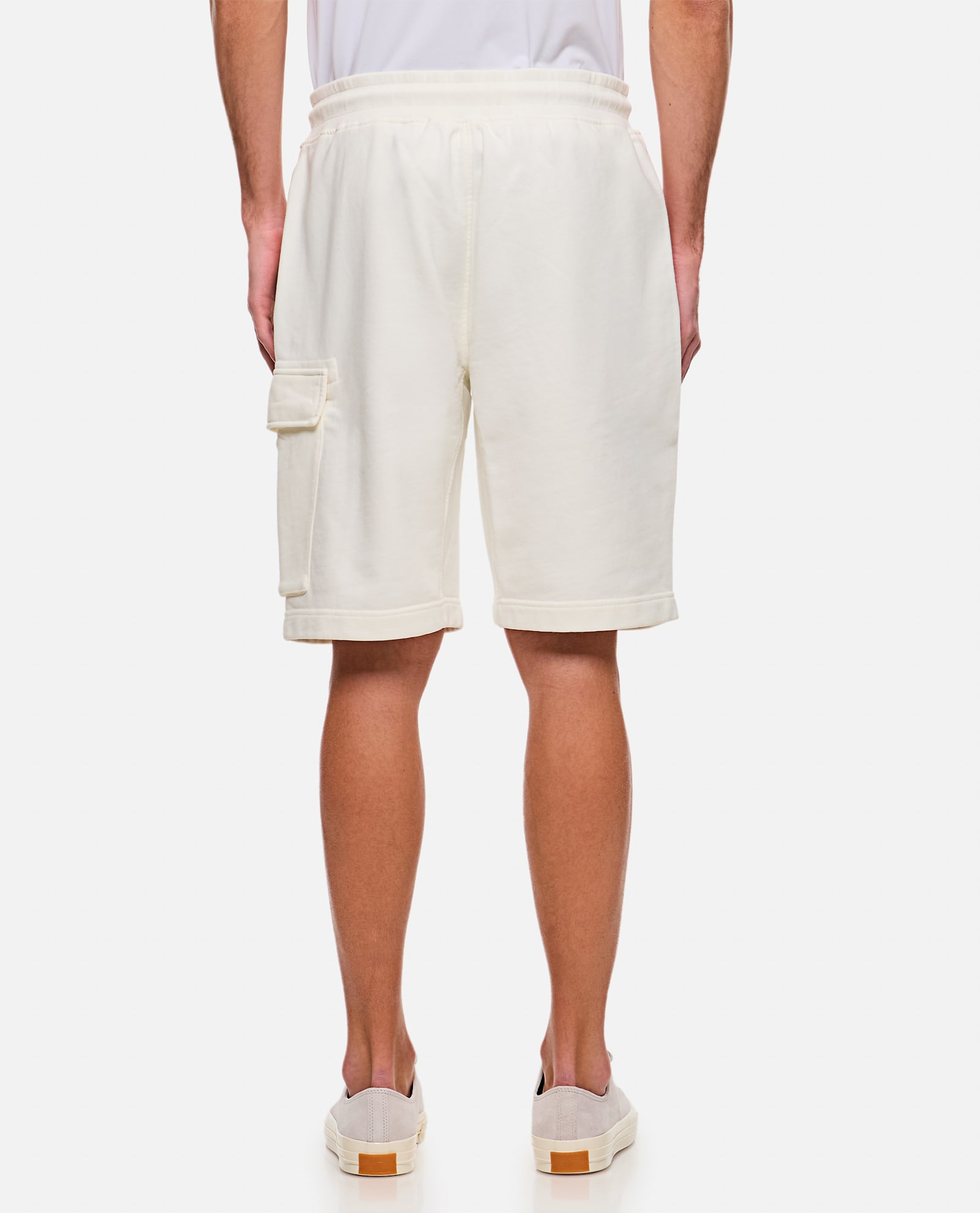 C.p. Company Cargo Shorts In Lightweight Brushed Cotton Fleece In Gauze White