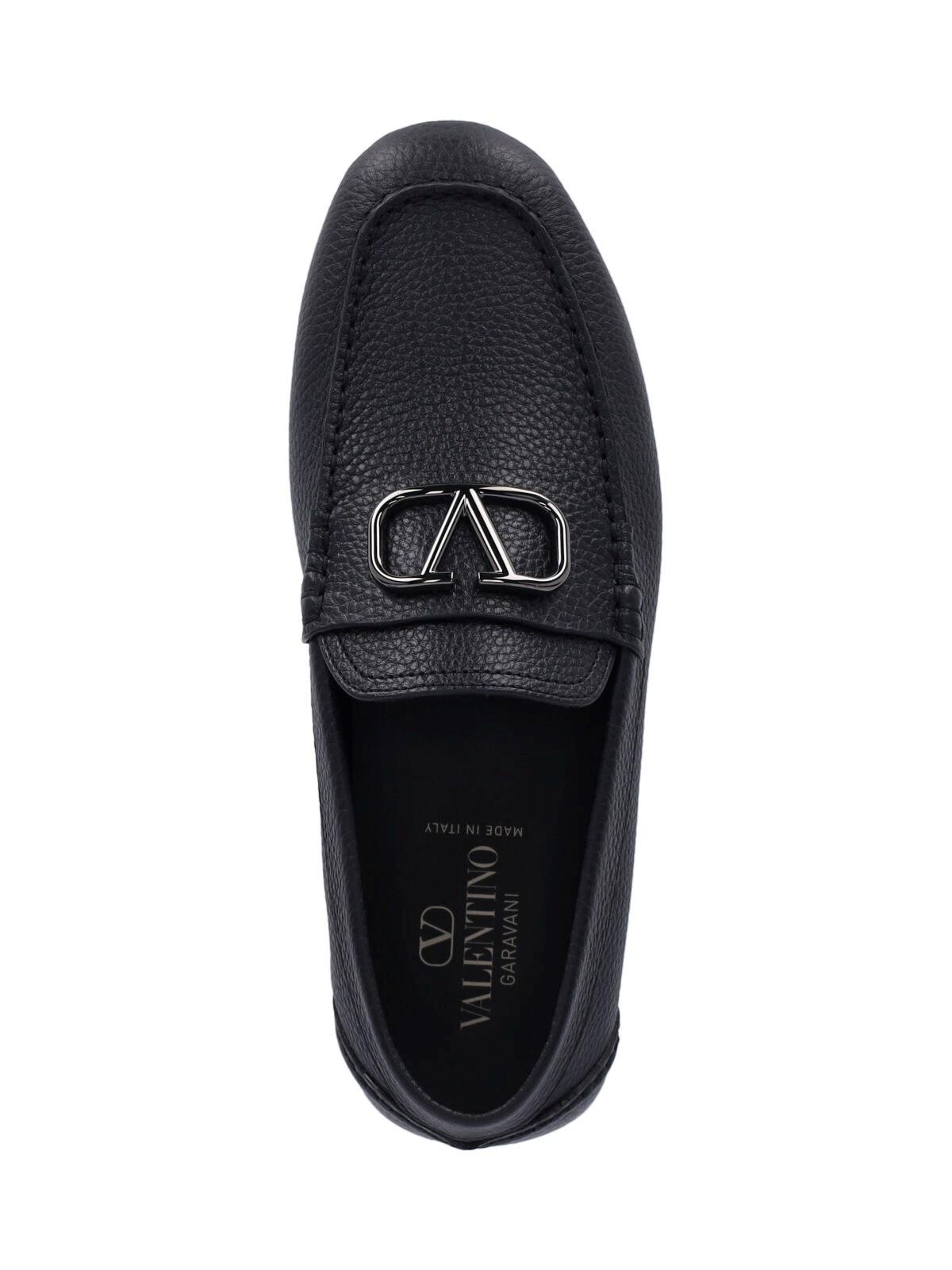 Valentino Vlogo Loafers In Black
