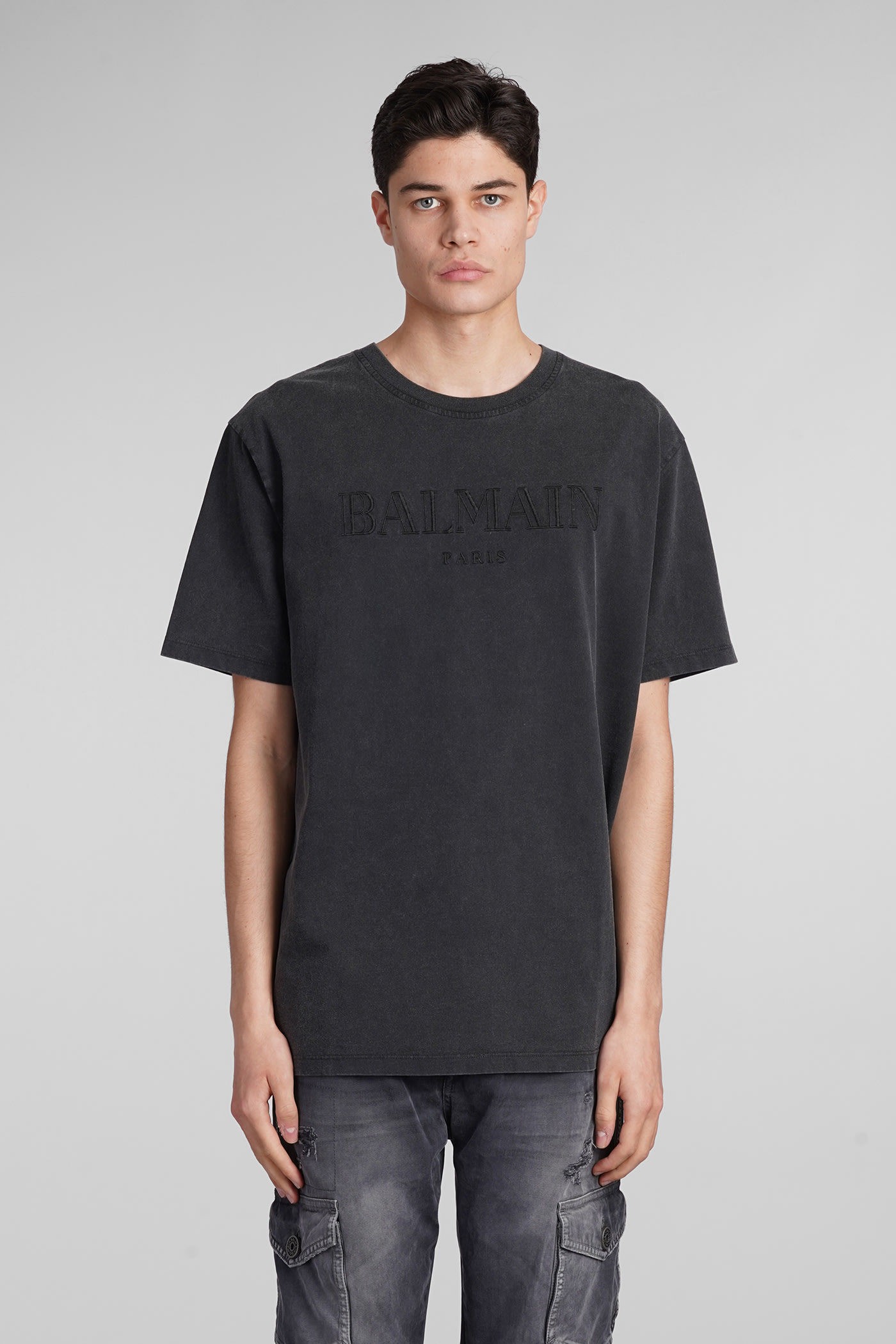 Shop Balmain T-shirt In Grey Cotton