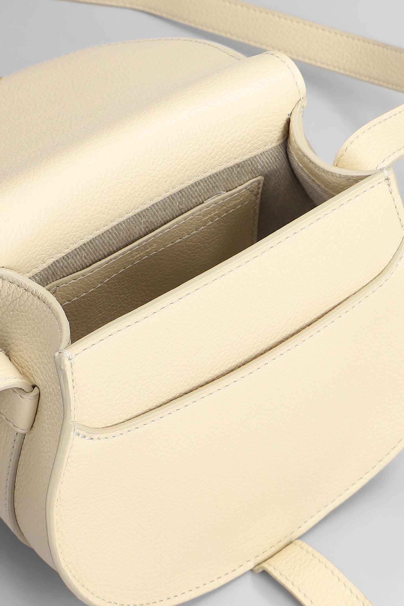 Chloé Marcie Small Shoulder Bag In Beige Leather In White