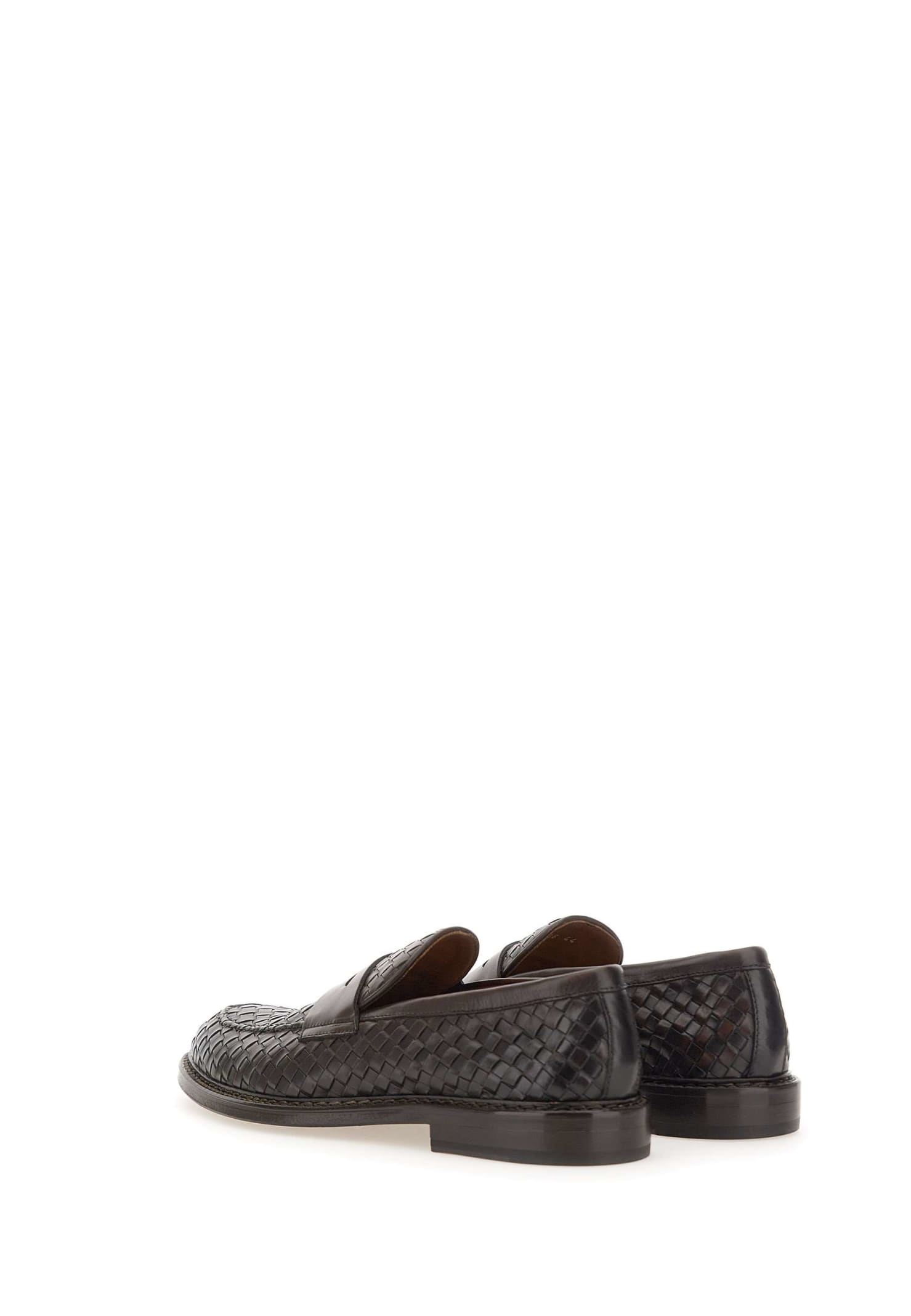 Shop Doucal's Straw Leather Moccasins In Brown