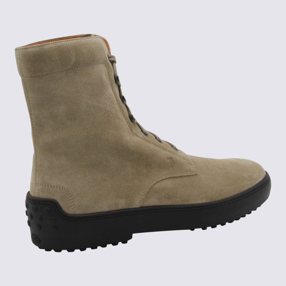 Tod's High Ankle Boots Lug Sole In Neutral