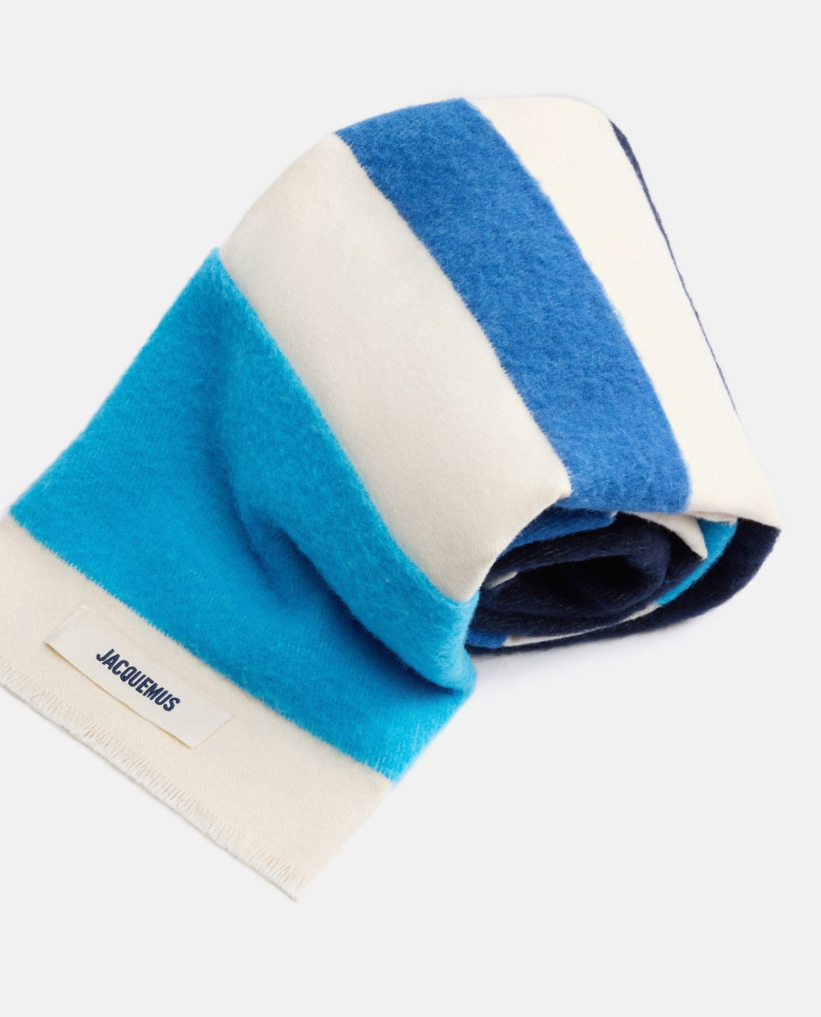 Shop Jacquemus Arazzo Scarf In Blue